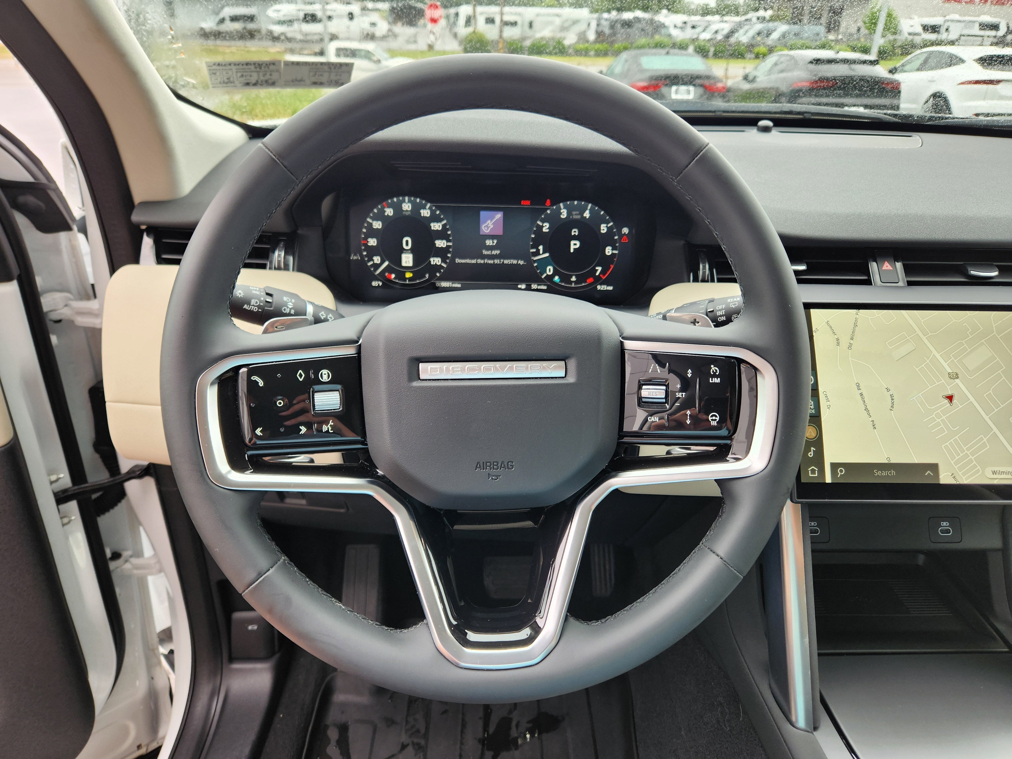 2025 Land Rover Discovery Sport S
