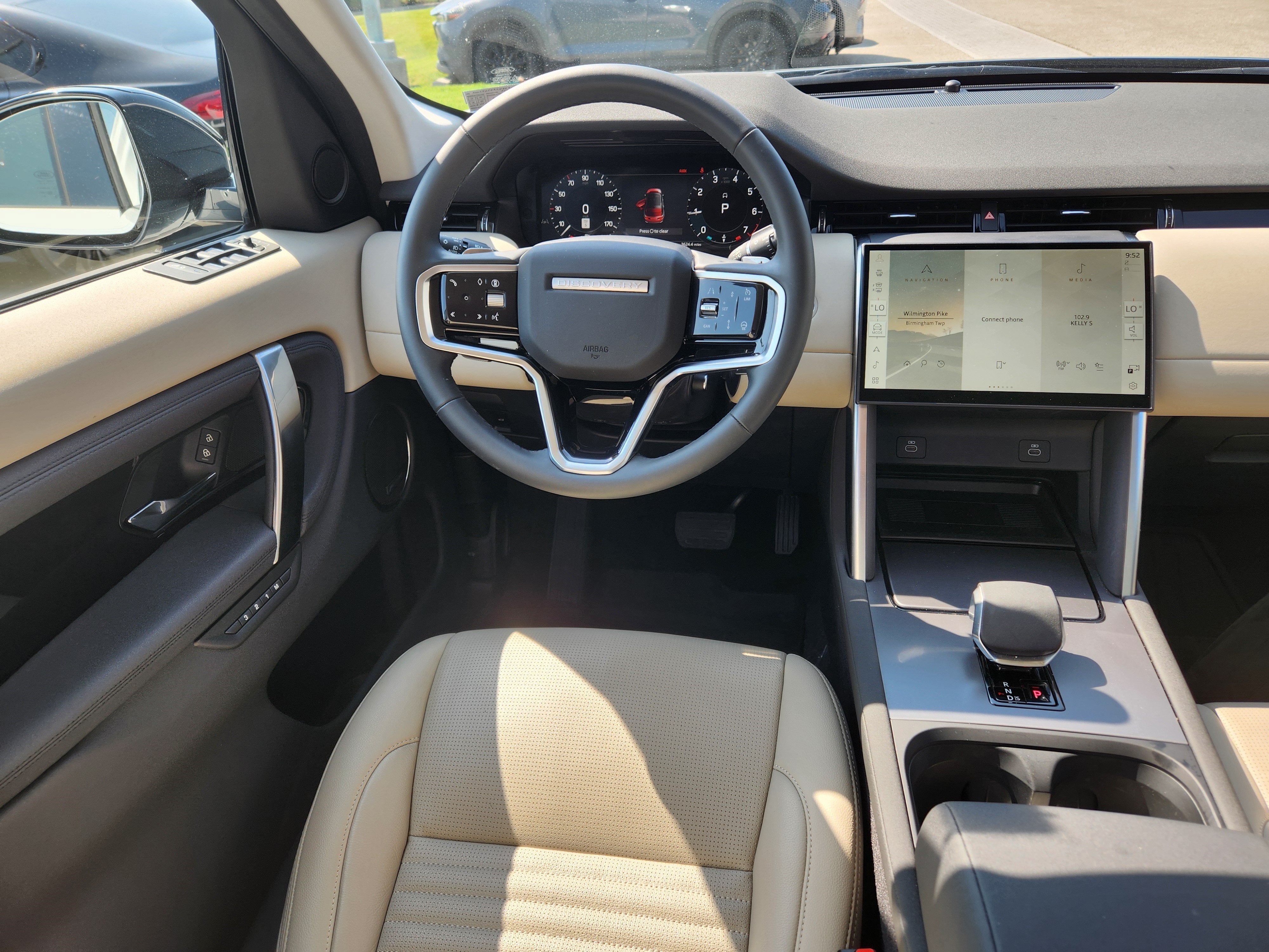 2025 Land Rover Discovery Sport S