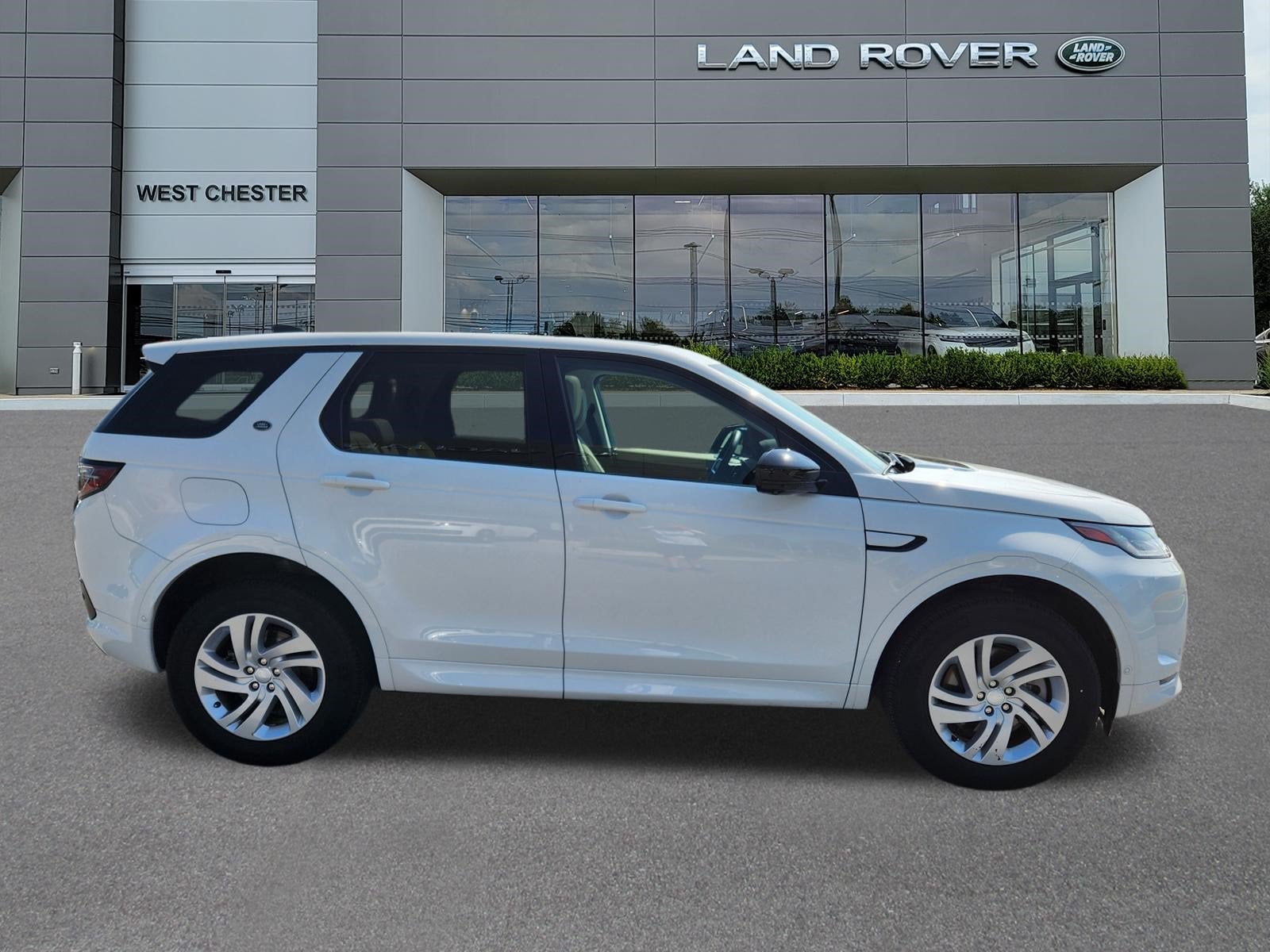 2025 Land Rover Discovery Sport S