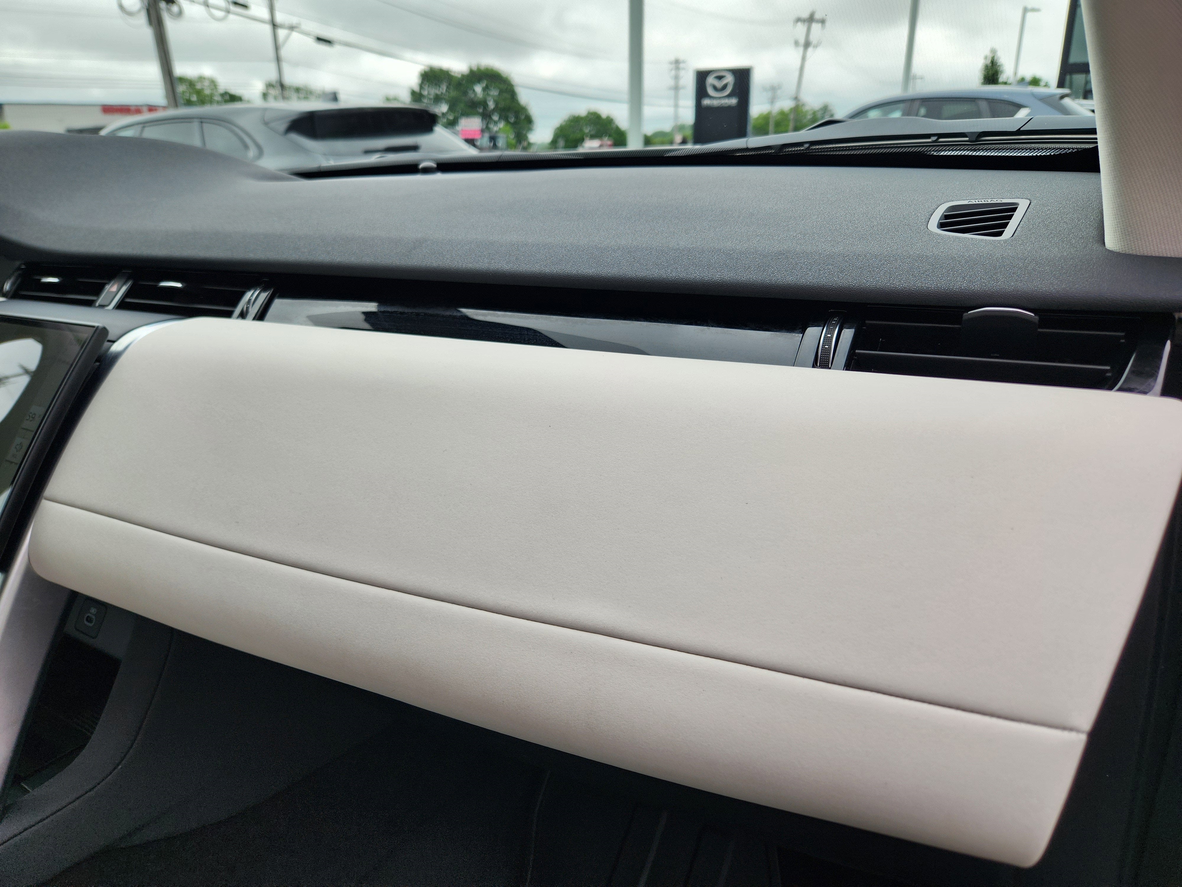 2025 Land Rover Discovery Sport S