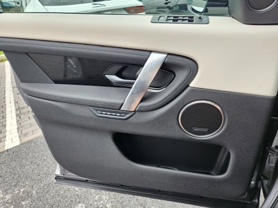 2025 Land Rover Discovery Sport S