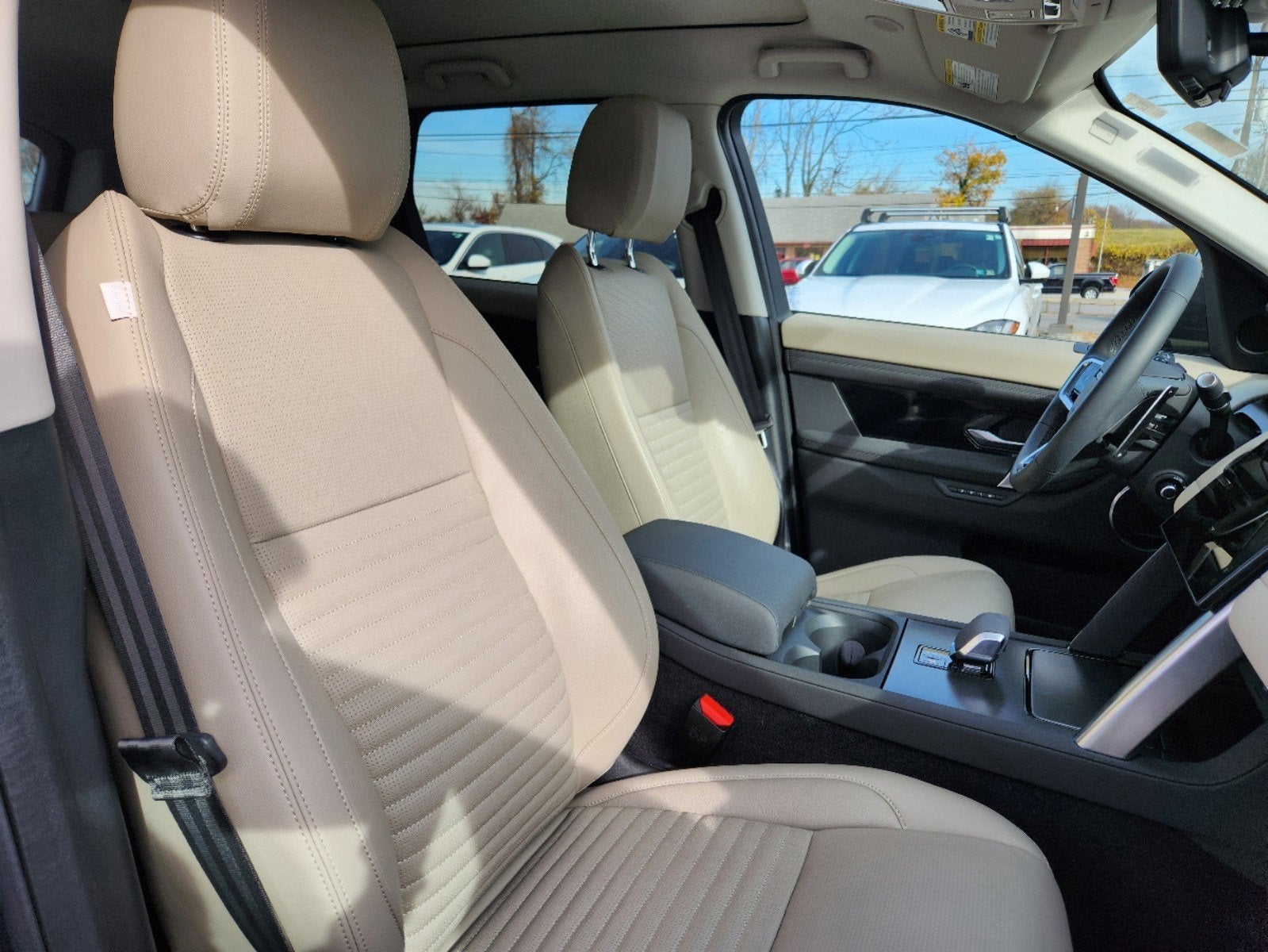 2024 Land Rover Discovery Sport S