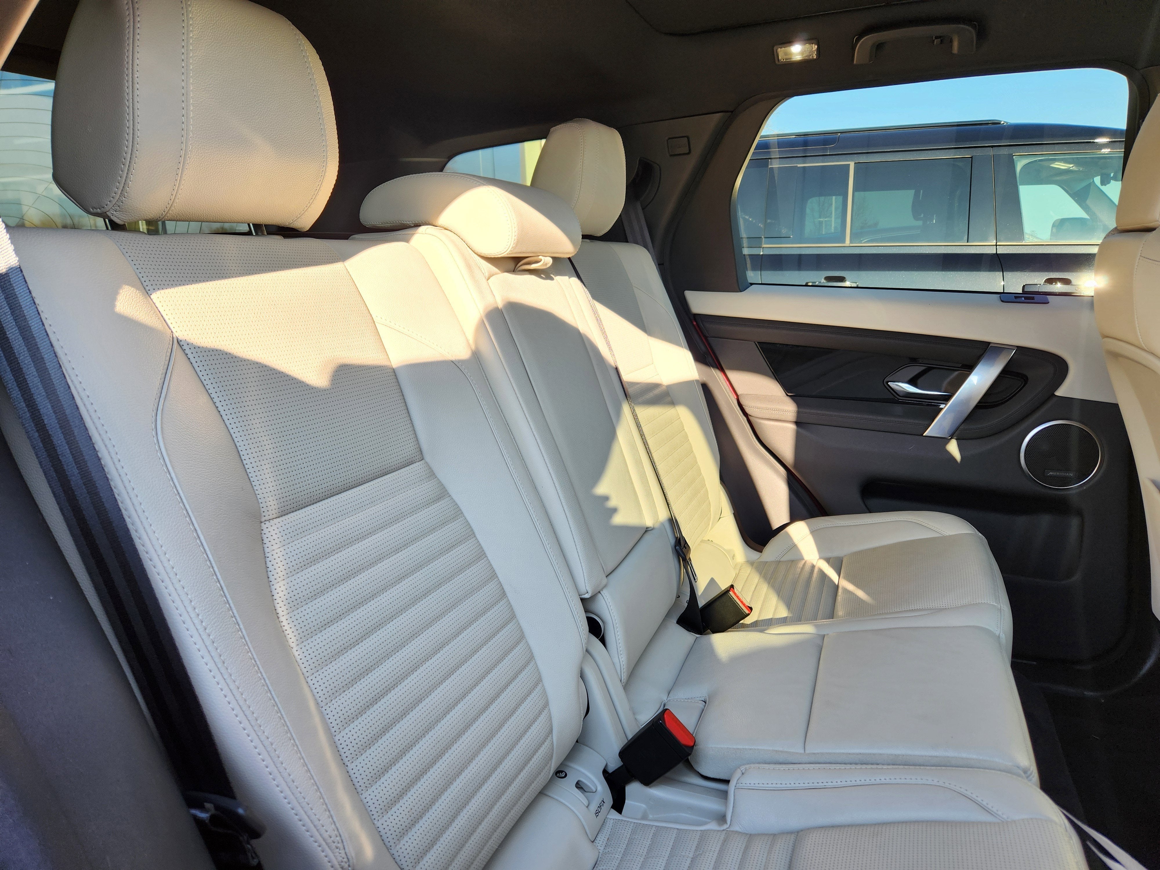 2020 Land Rover Discovery Sport SE