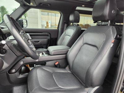 2024 Land Rover Defender 90 X-Dynamic SE