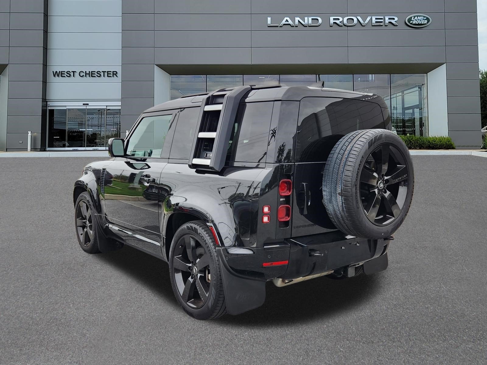 2024 Land Rover Defender 90 X-Dynamic SE