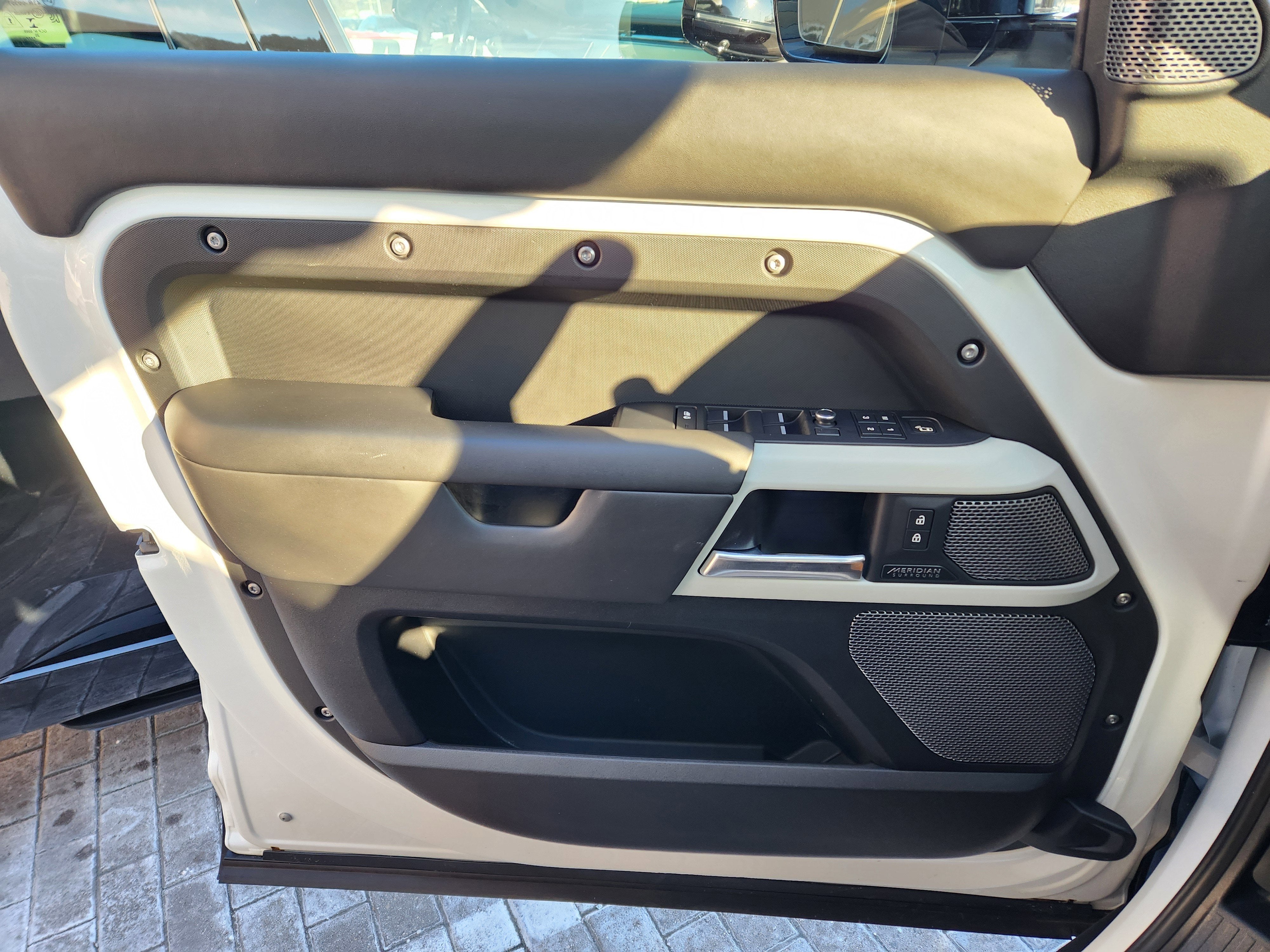 2020 Land Rover Defender 110 HSE