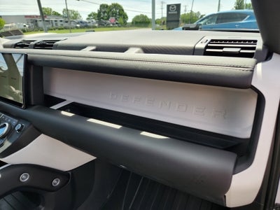 2025 Land Rover Defender 90 S
