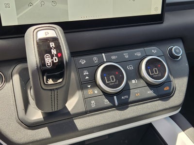 2025 Land Rover Defender 90 S