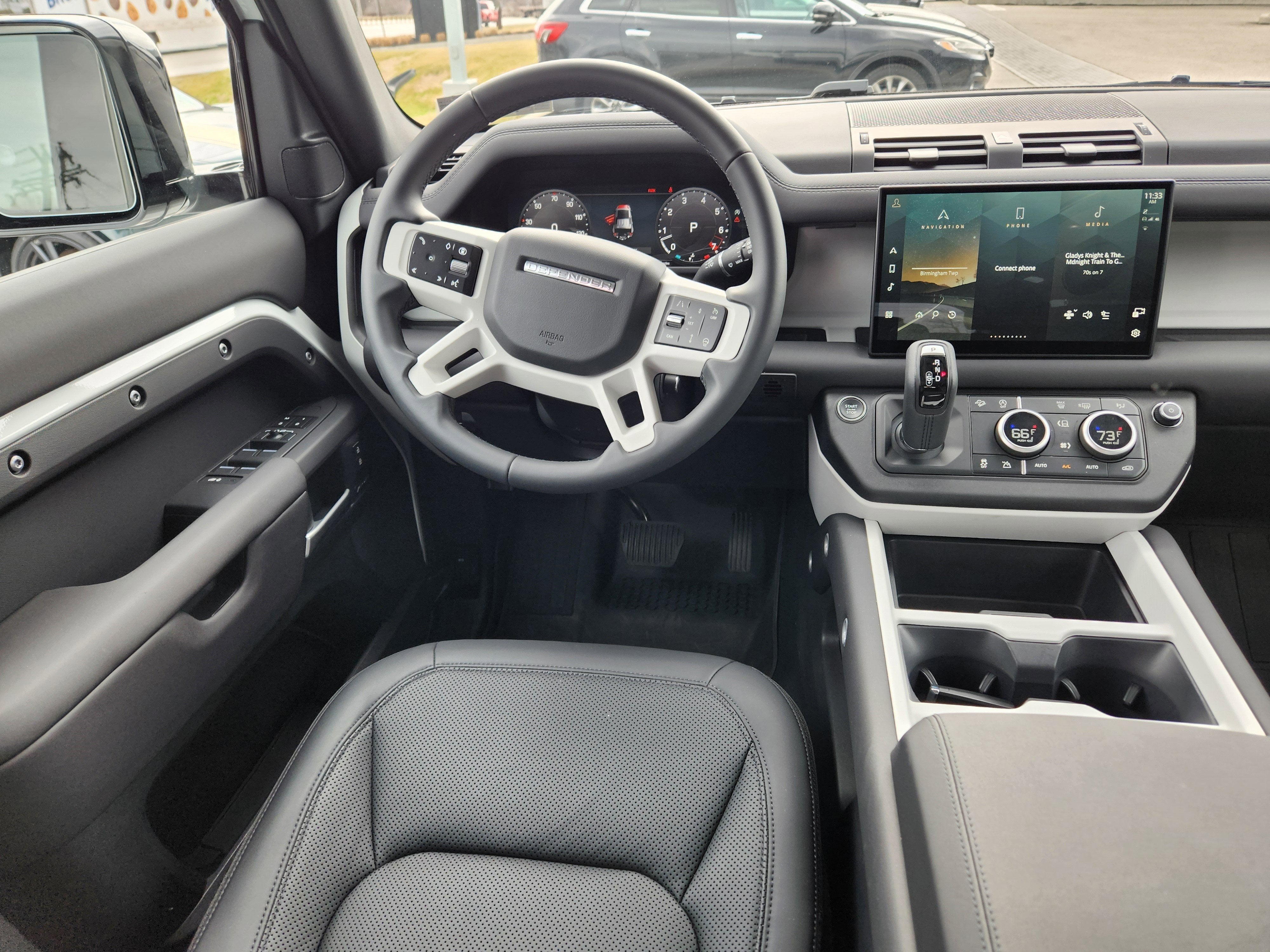 2025 Land Rover Defender S