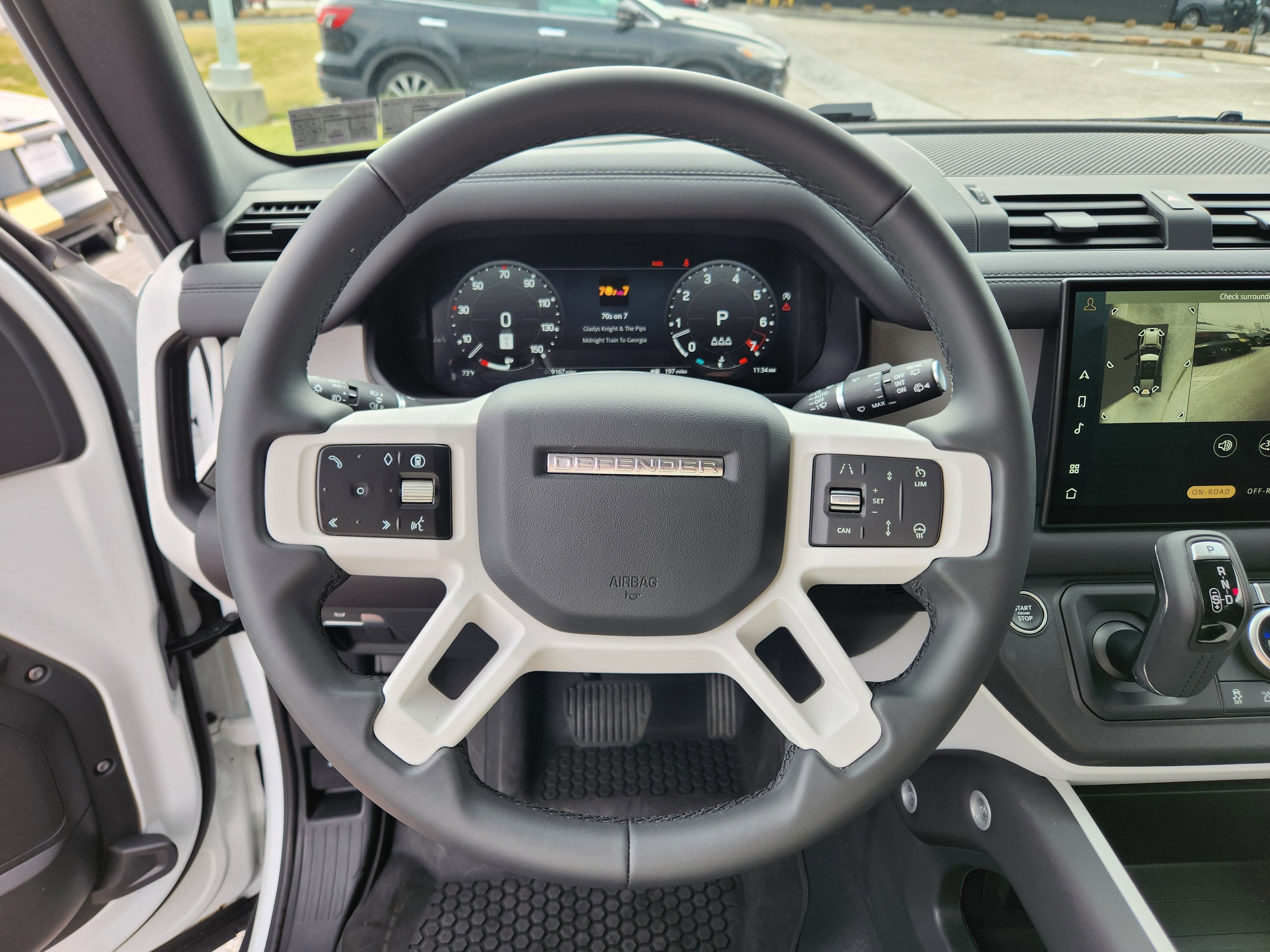 2025 Land Rover Defender S