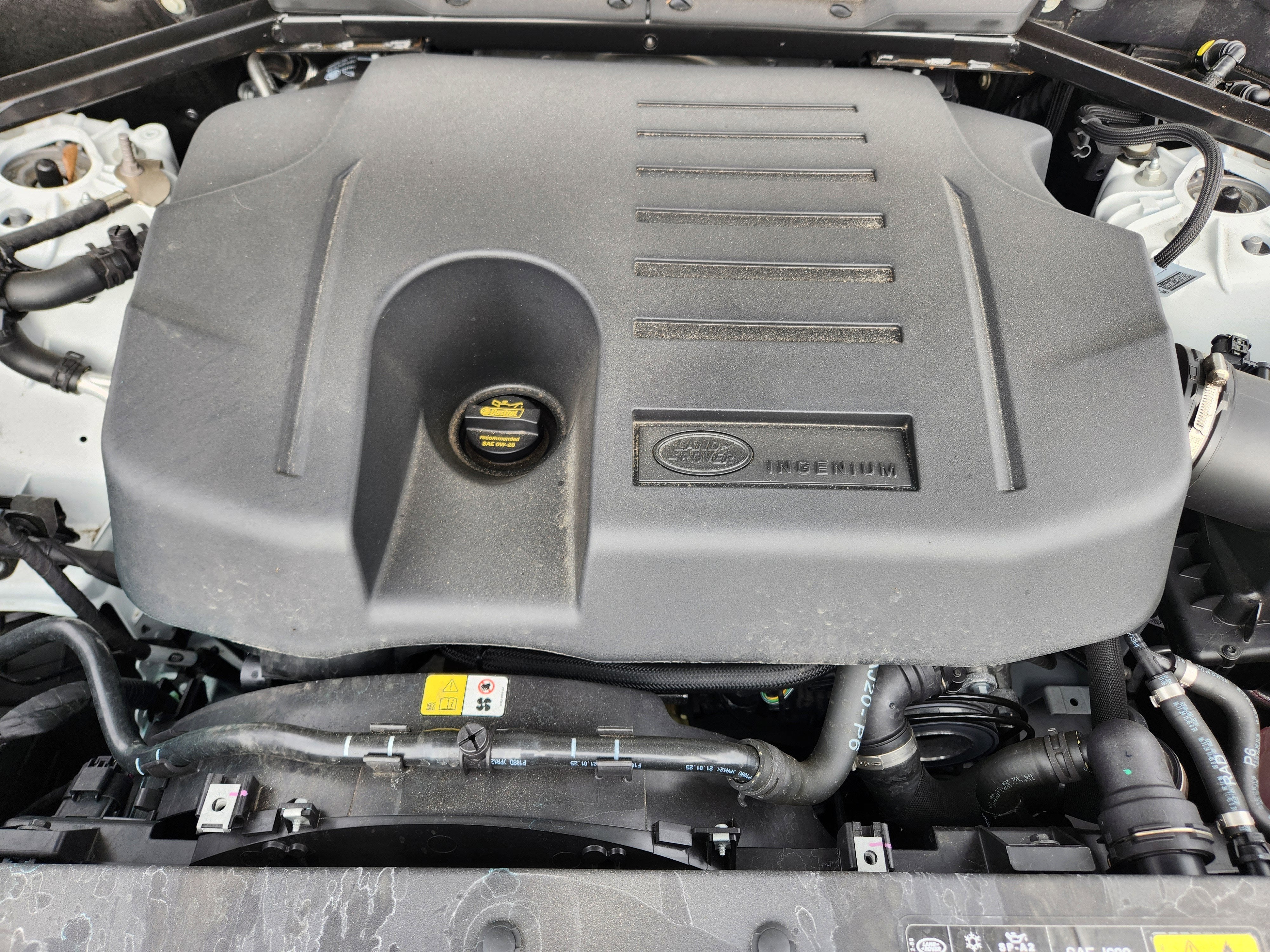 2025 Land Rover Defender S