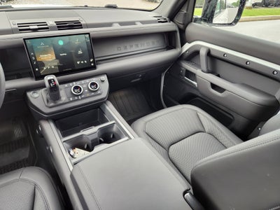 2025 Land Rover Defender S