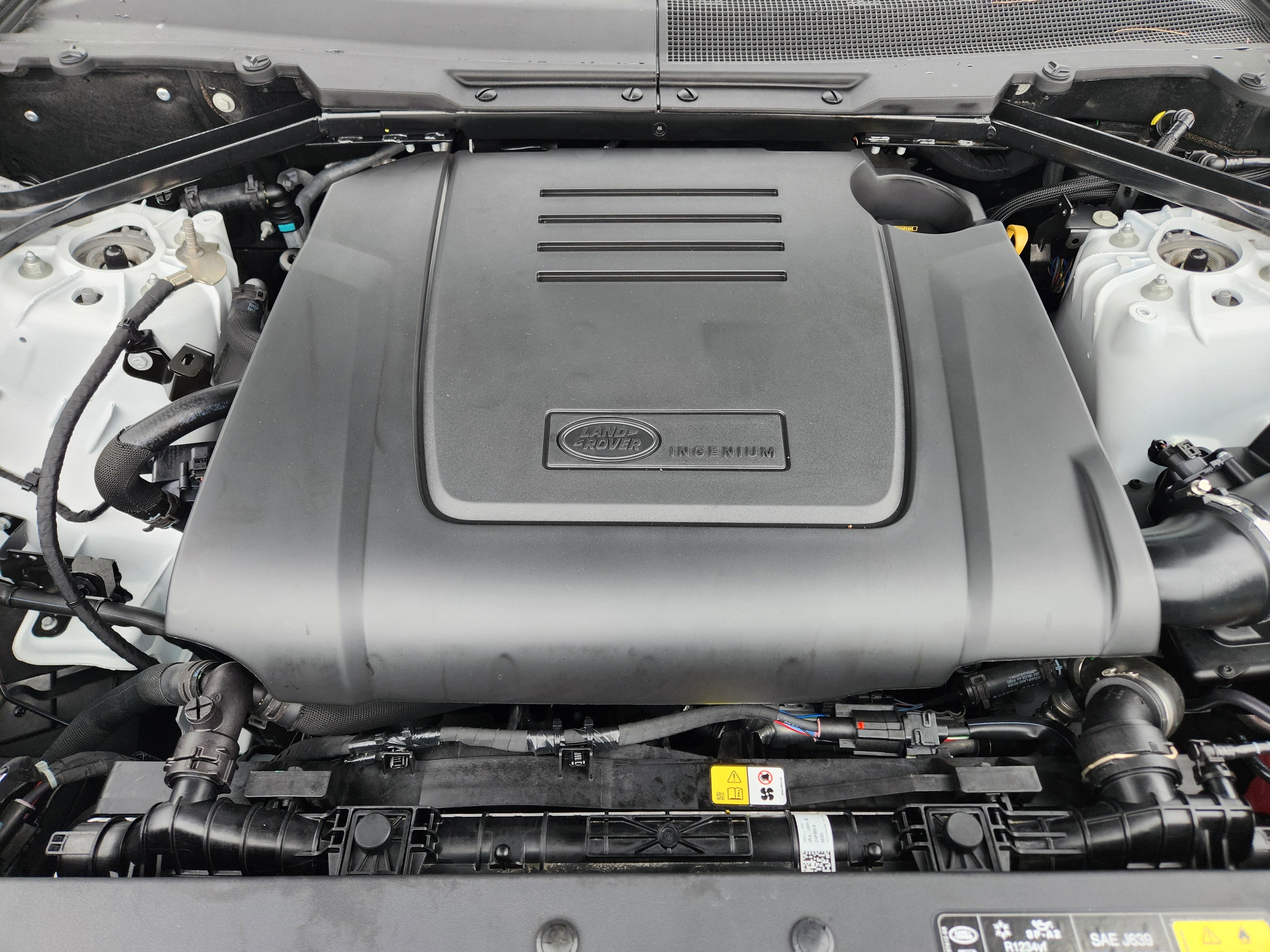 2025 Land Rover Defender S