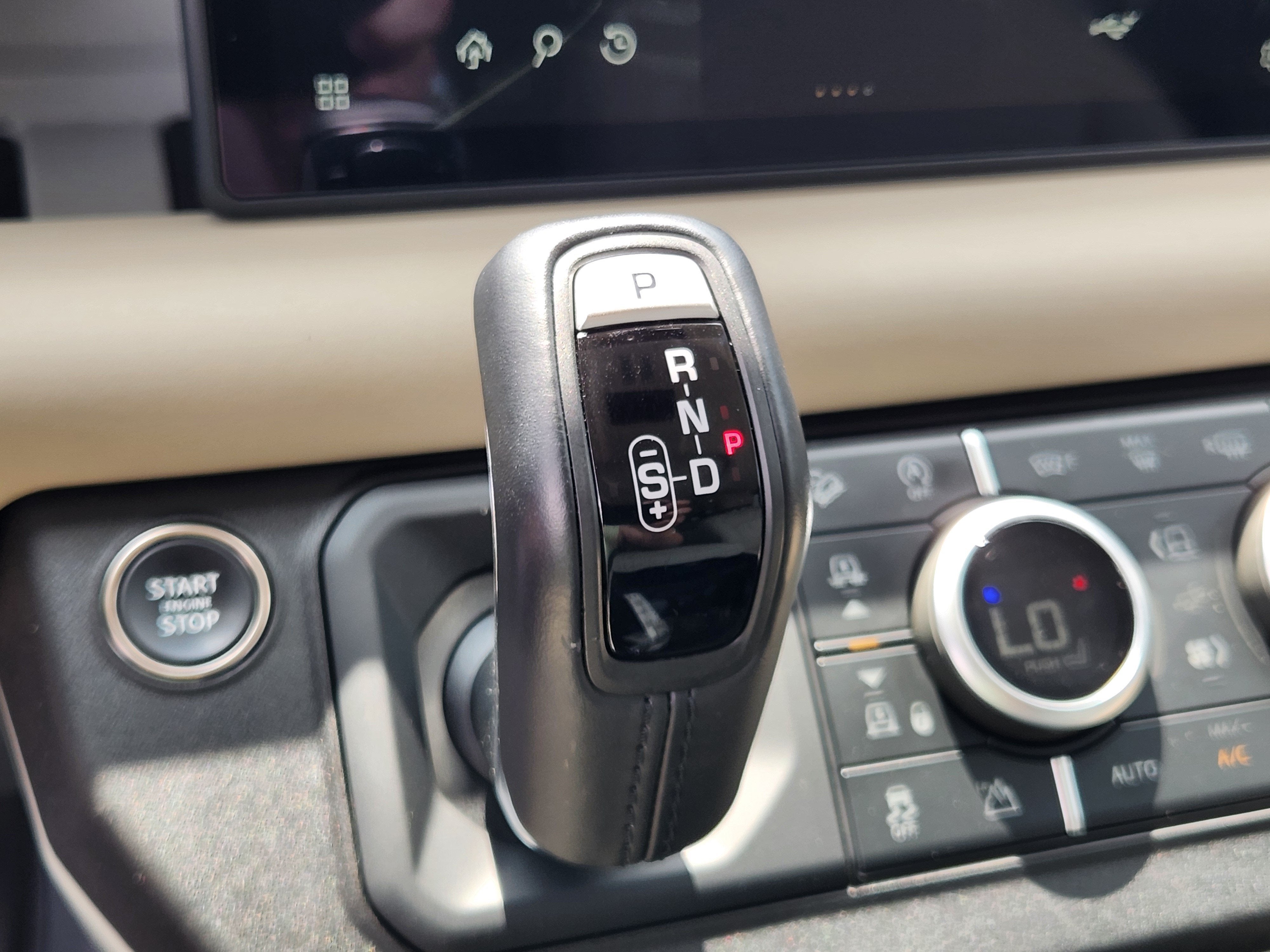 2024 Land Rover Defender S