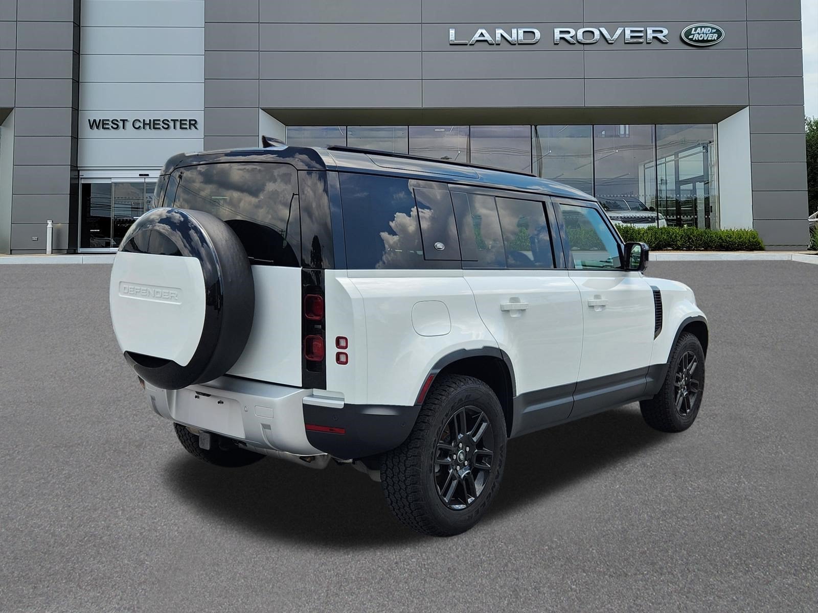 2024 Land Rover Defender S