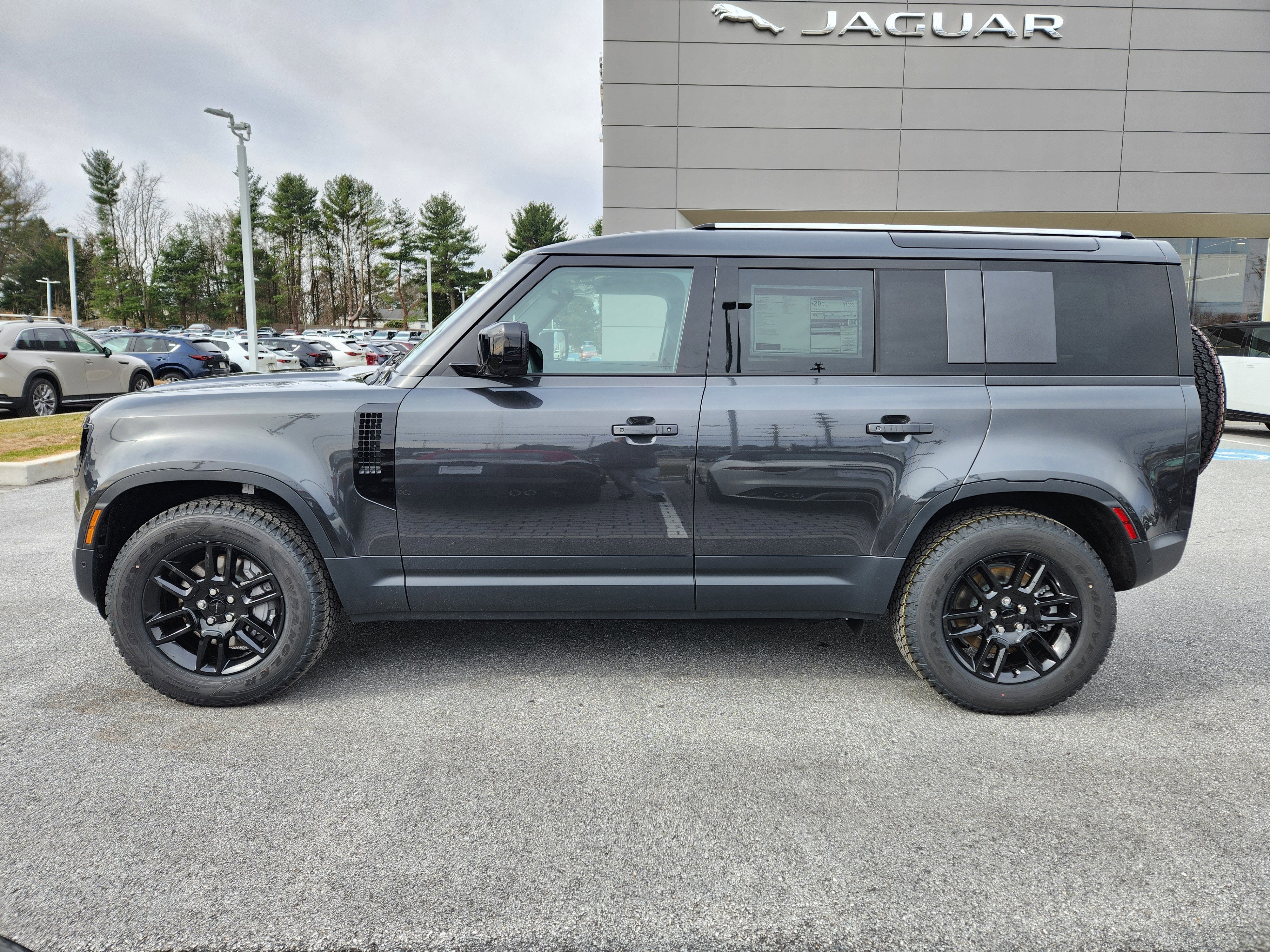 2026 Land Rover Defender S
