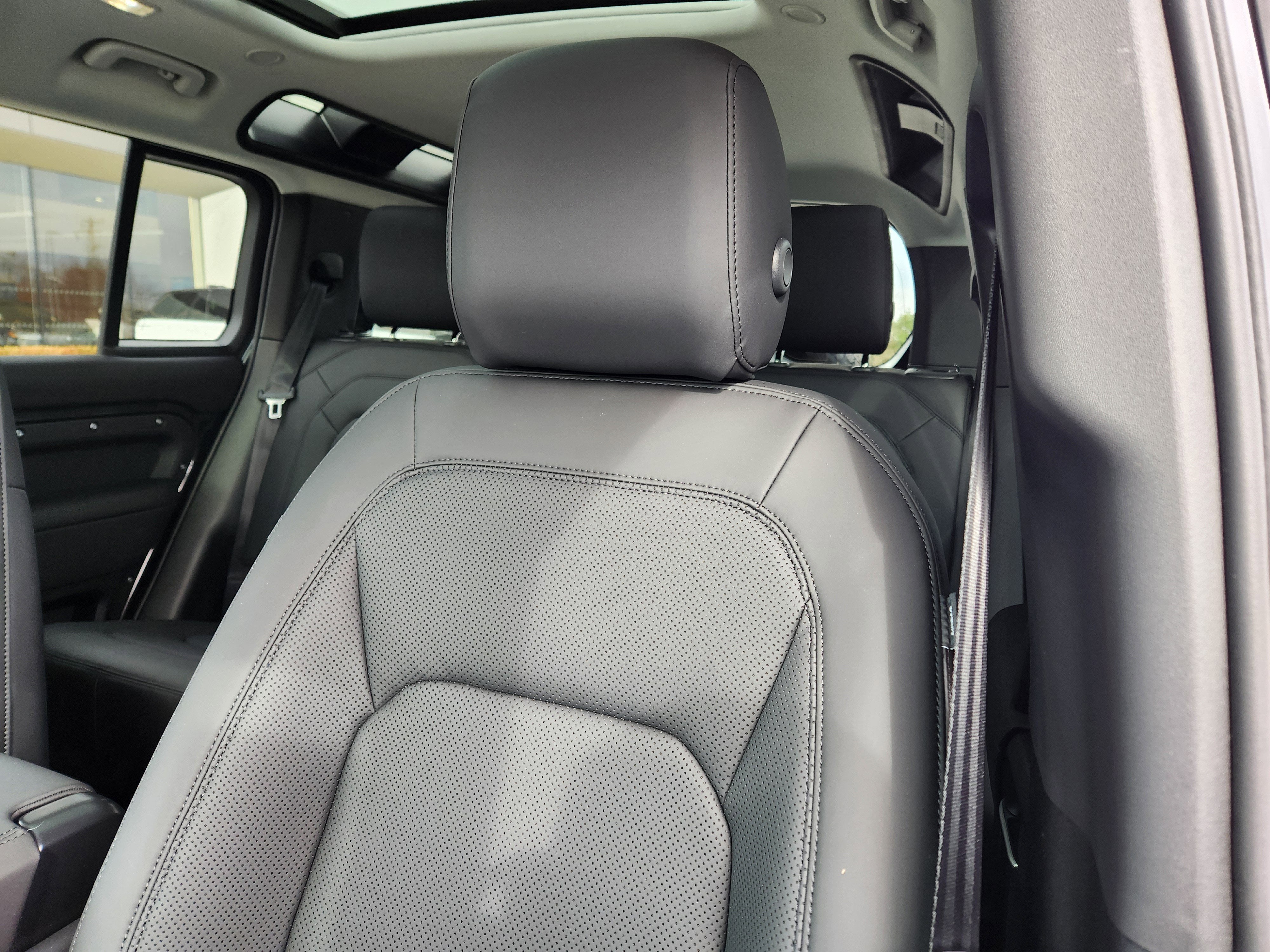 2026 Land Rover Defender S