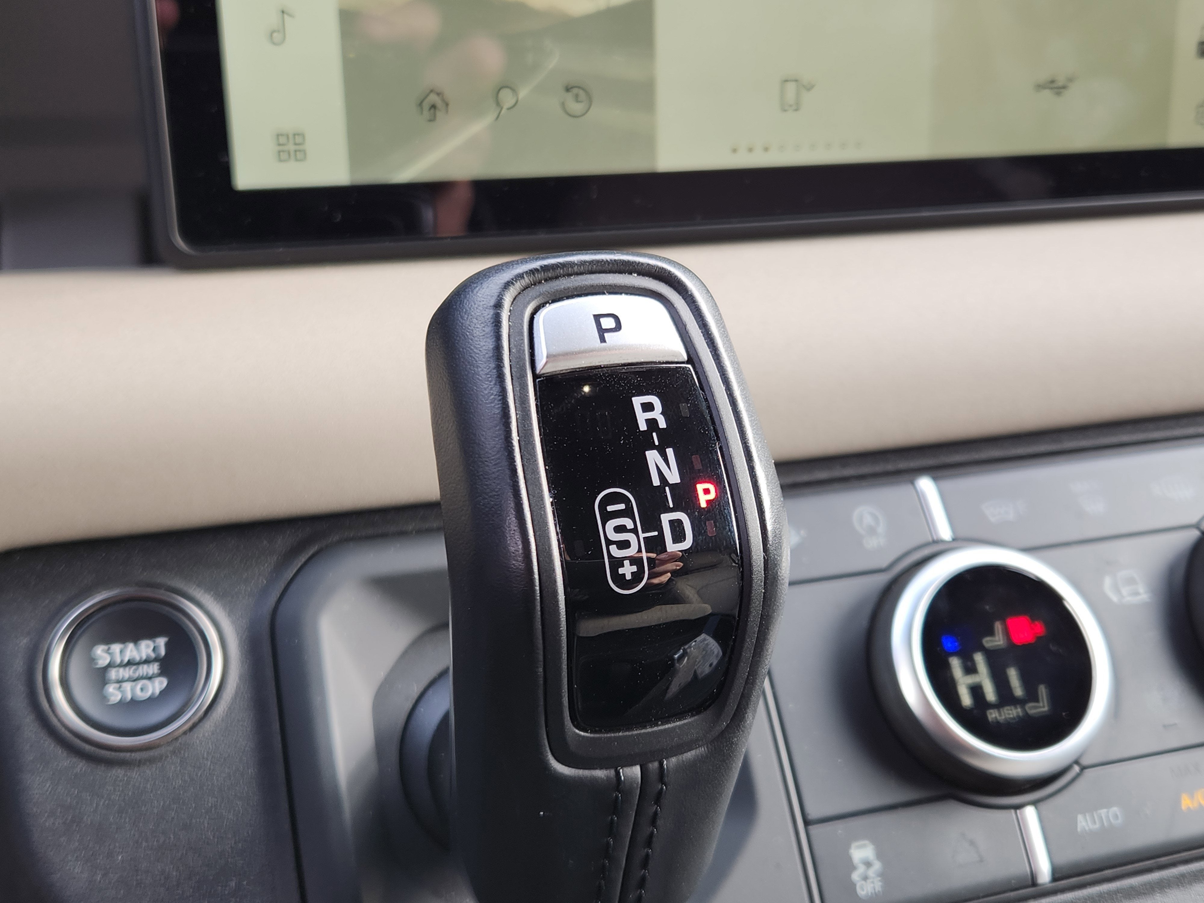 2023 Land Rover Defender 110 S