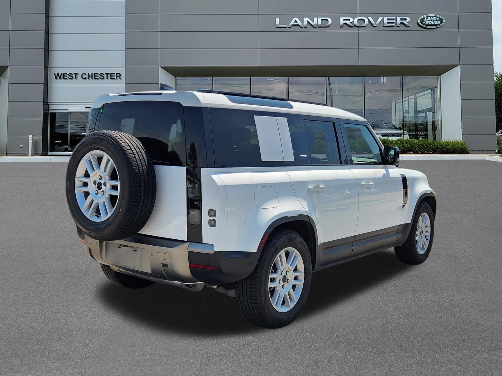2026 Land Rover Defender 110 S