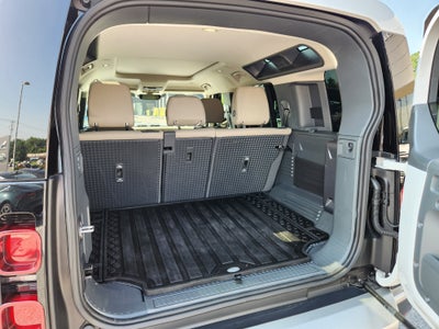 2024 Land Rover Defender 110 S