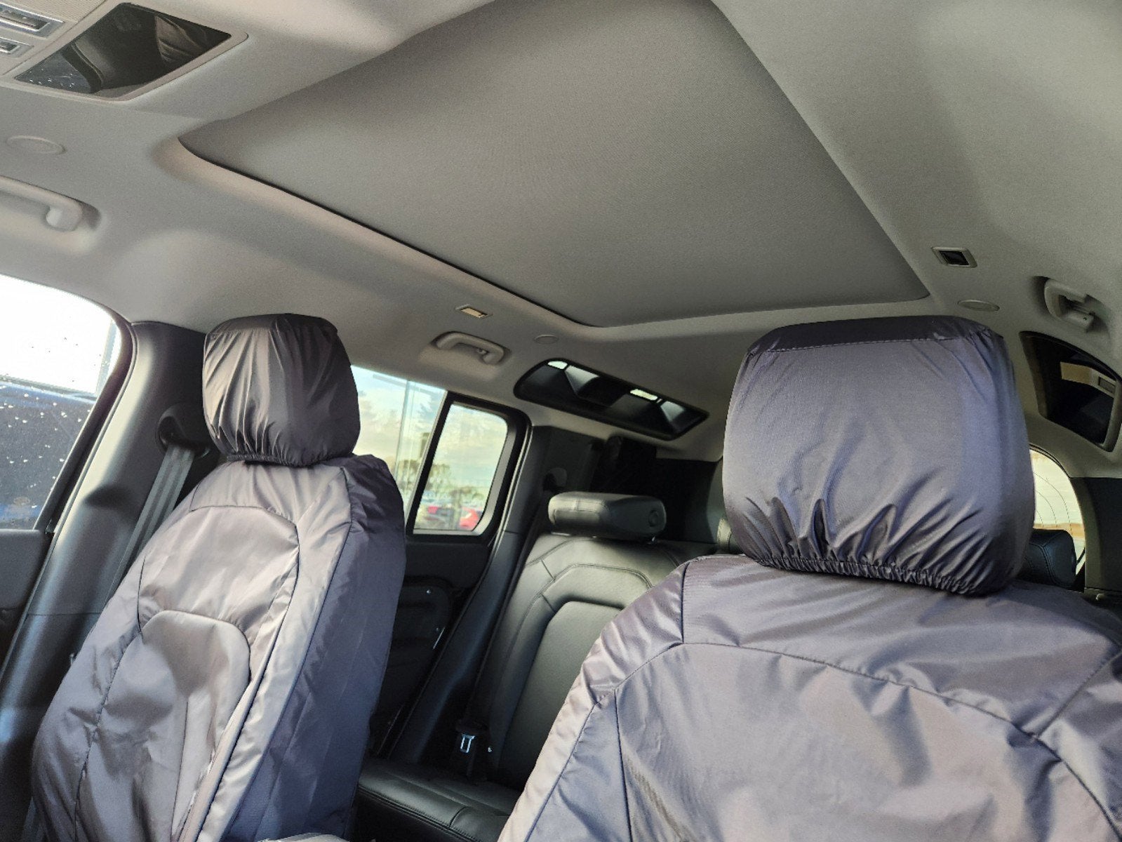 2024 Land Rover Defender 110 S