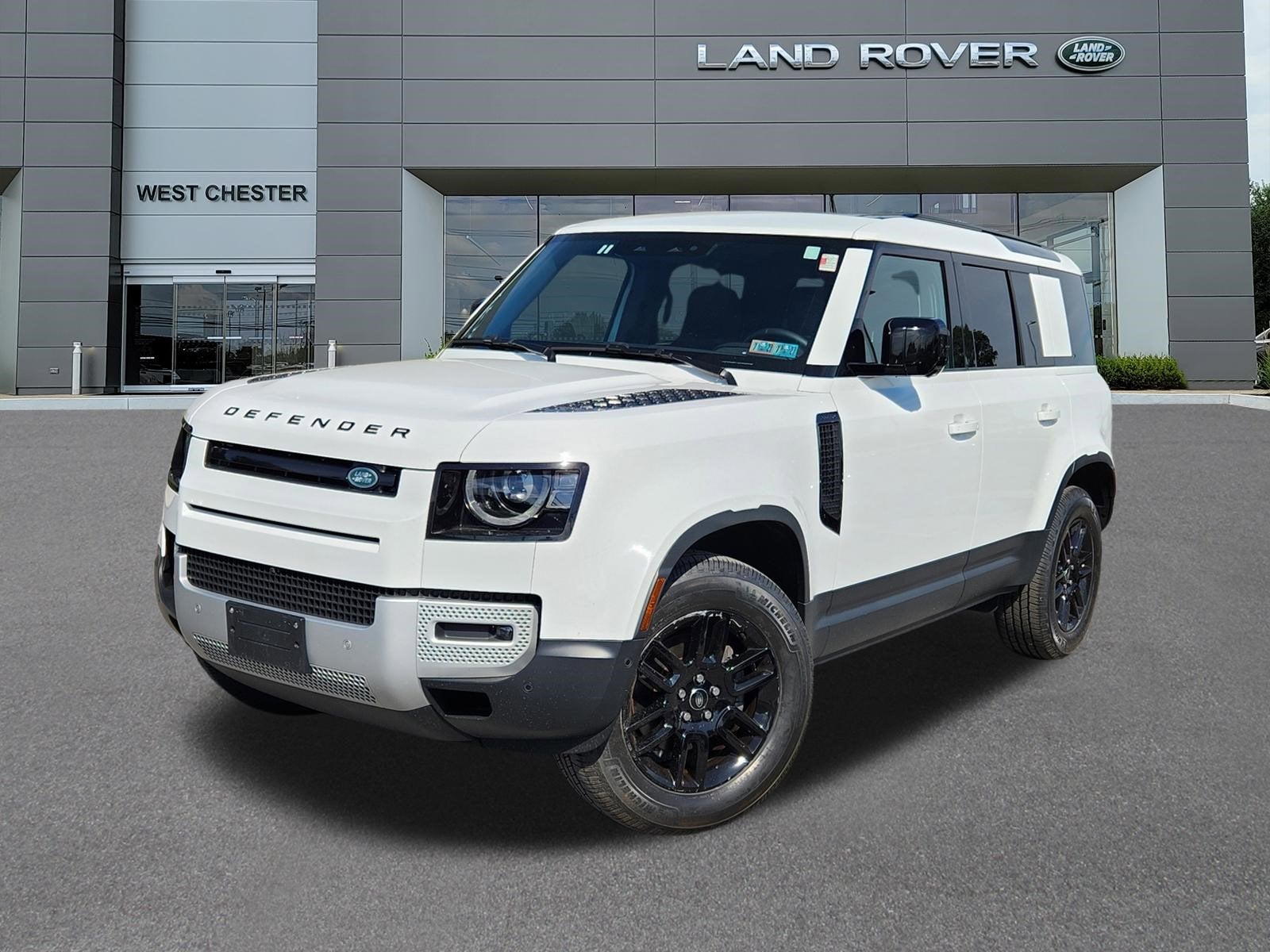 2025 Land Rover Defender 110 S
