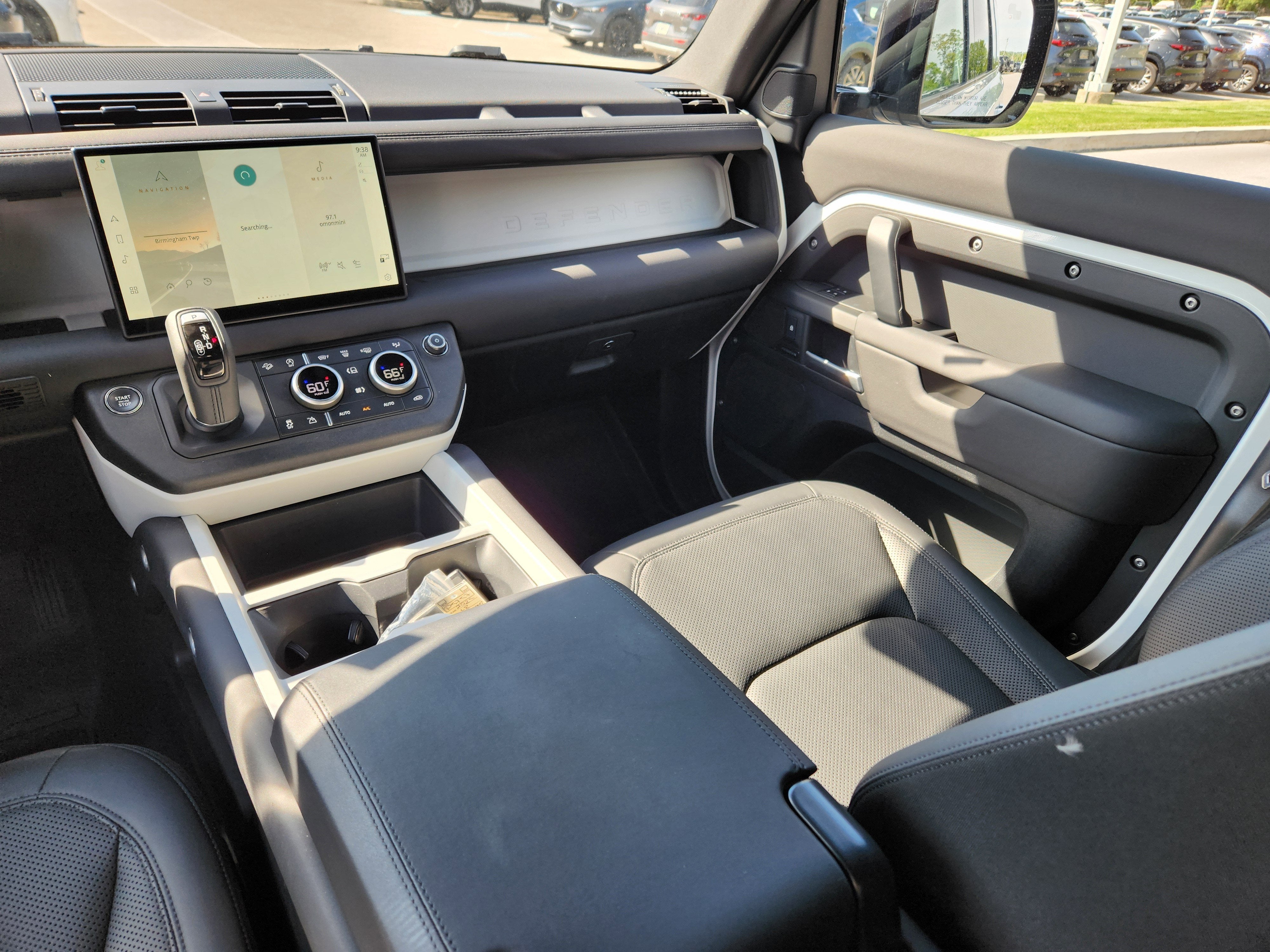 2025 Land Rover Defender 110 S