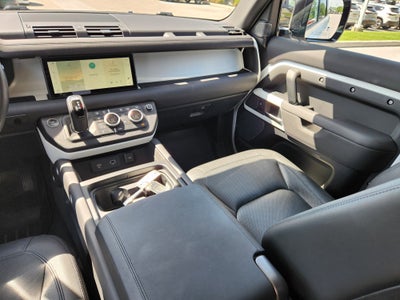 2024 Land Rover Defender 110 S
