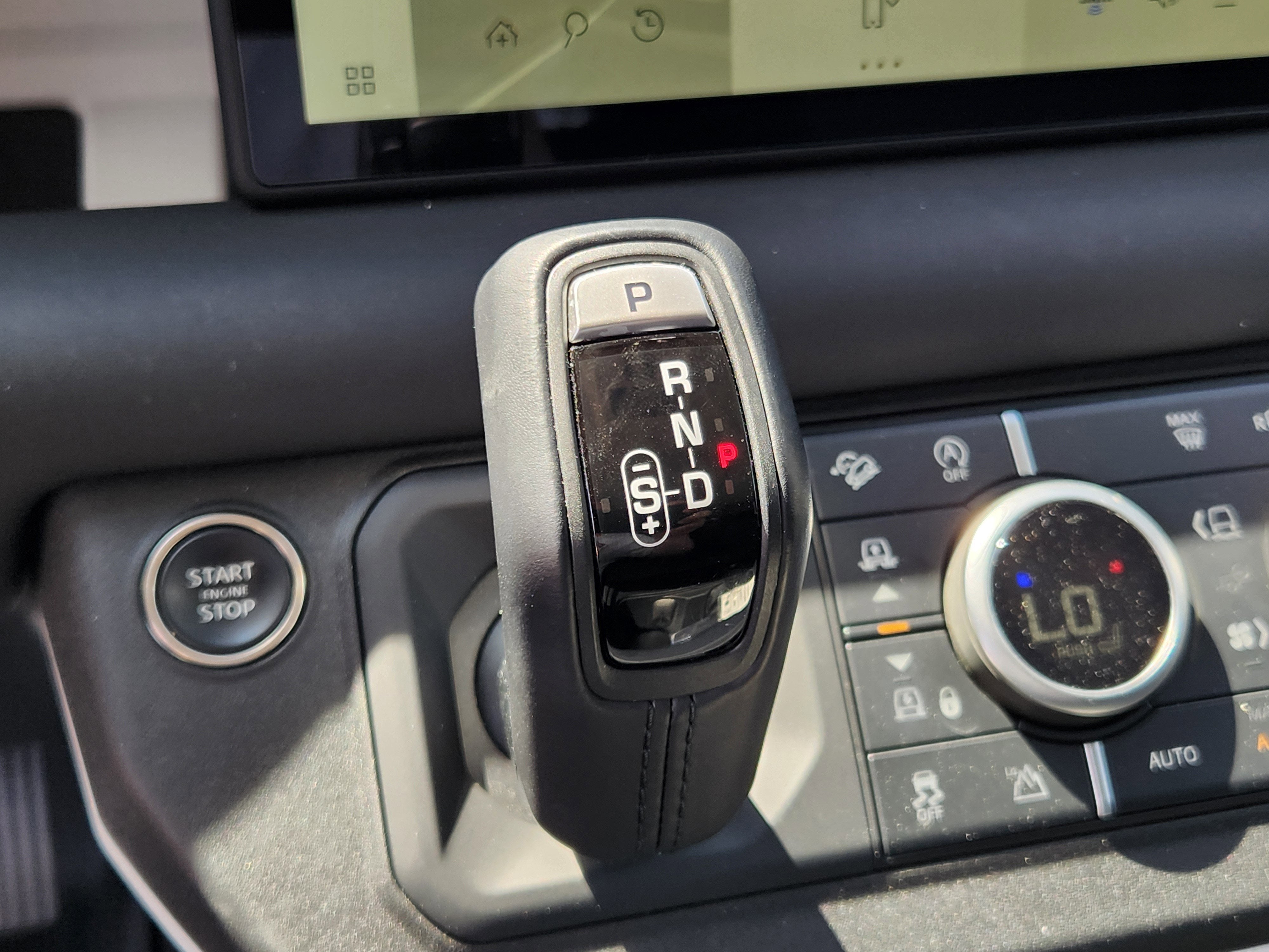 2024 Land Rover Defender 110 S