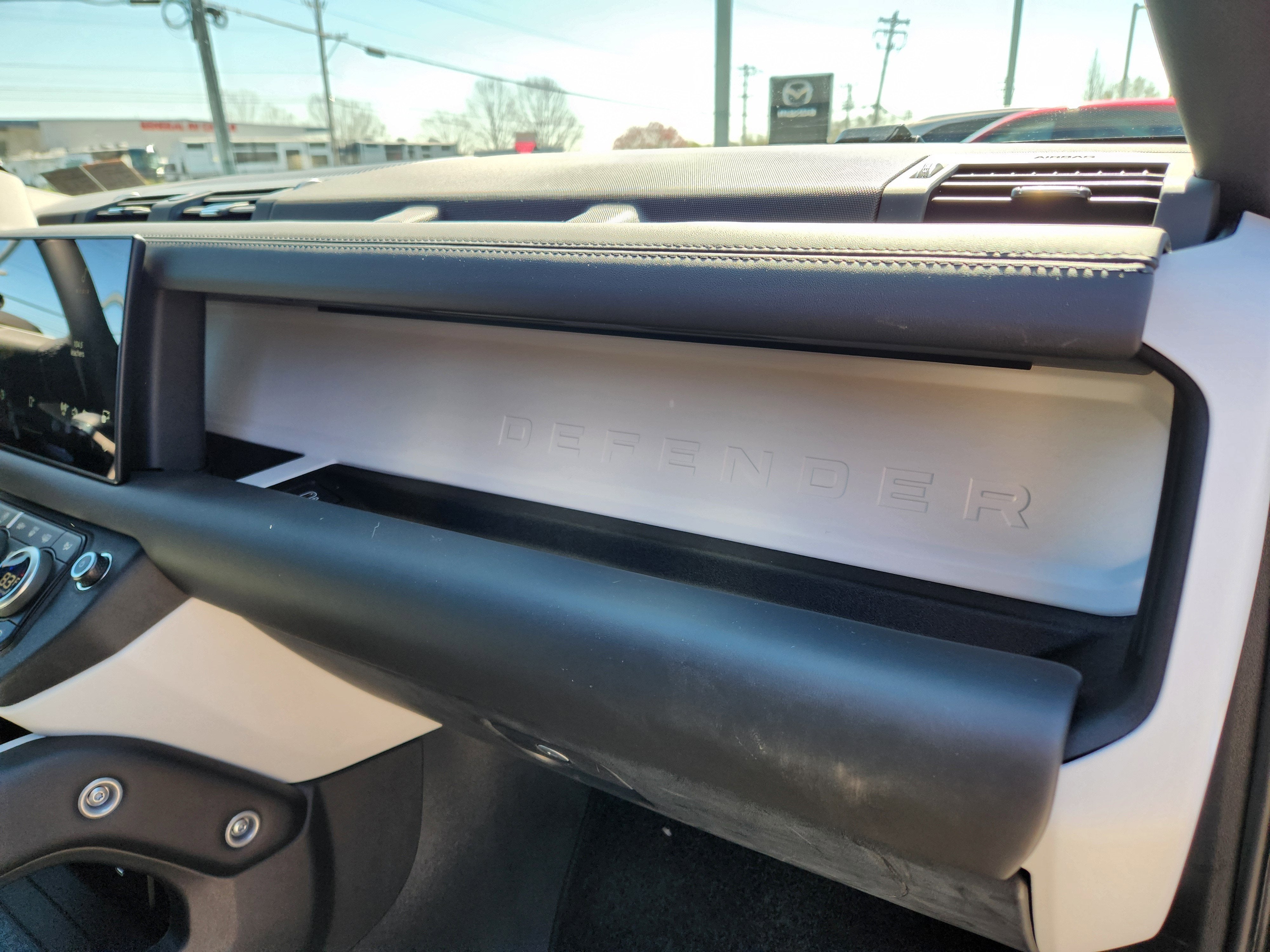 2025 Land Rover Defender S