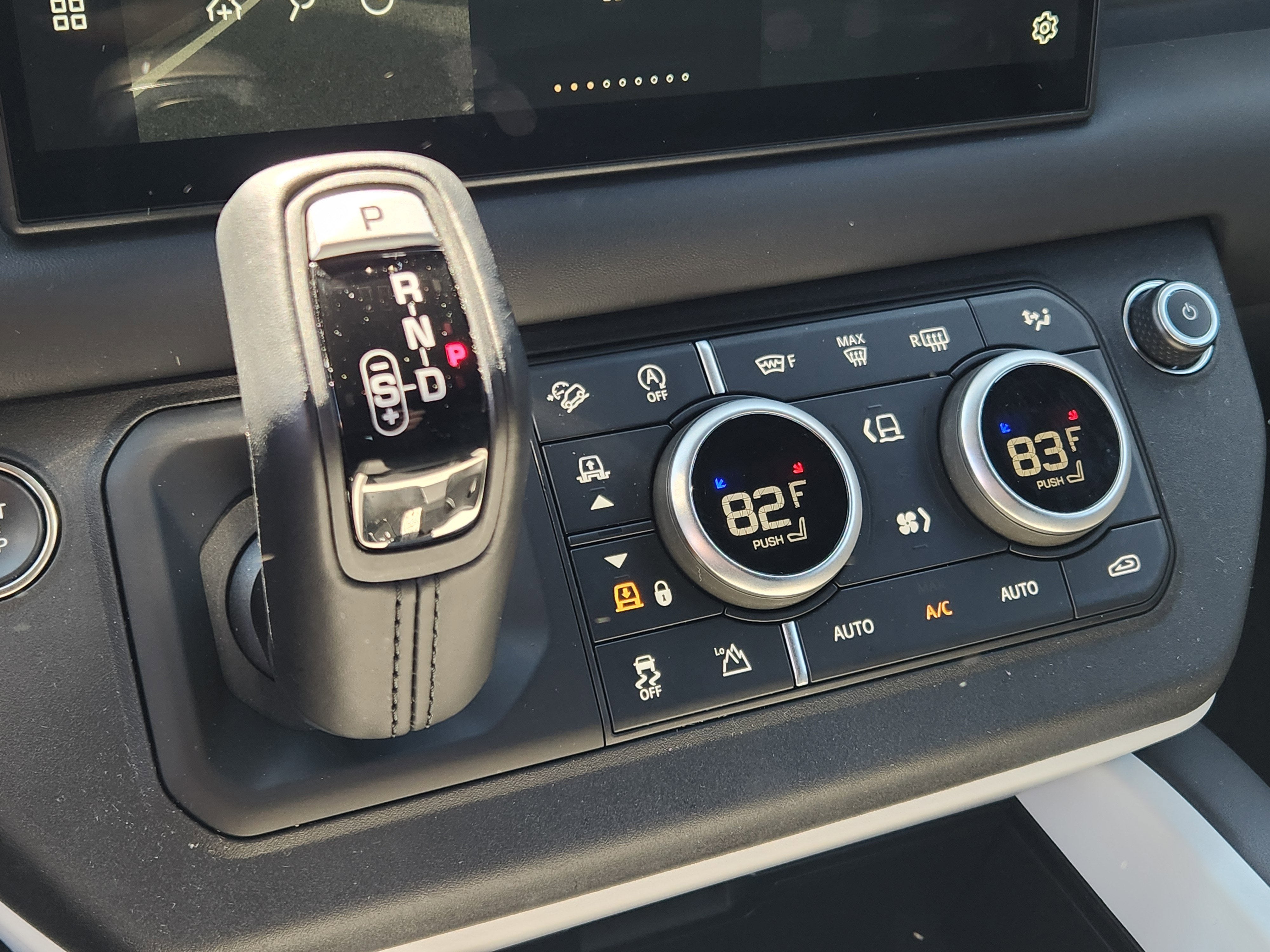 2025 Land Rover Defender S