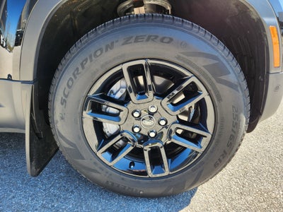 2025 Land Rover Defender S