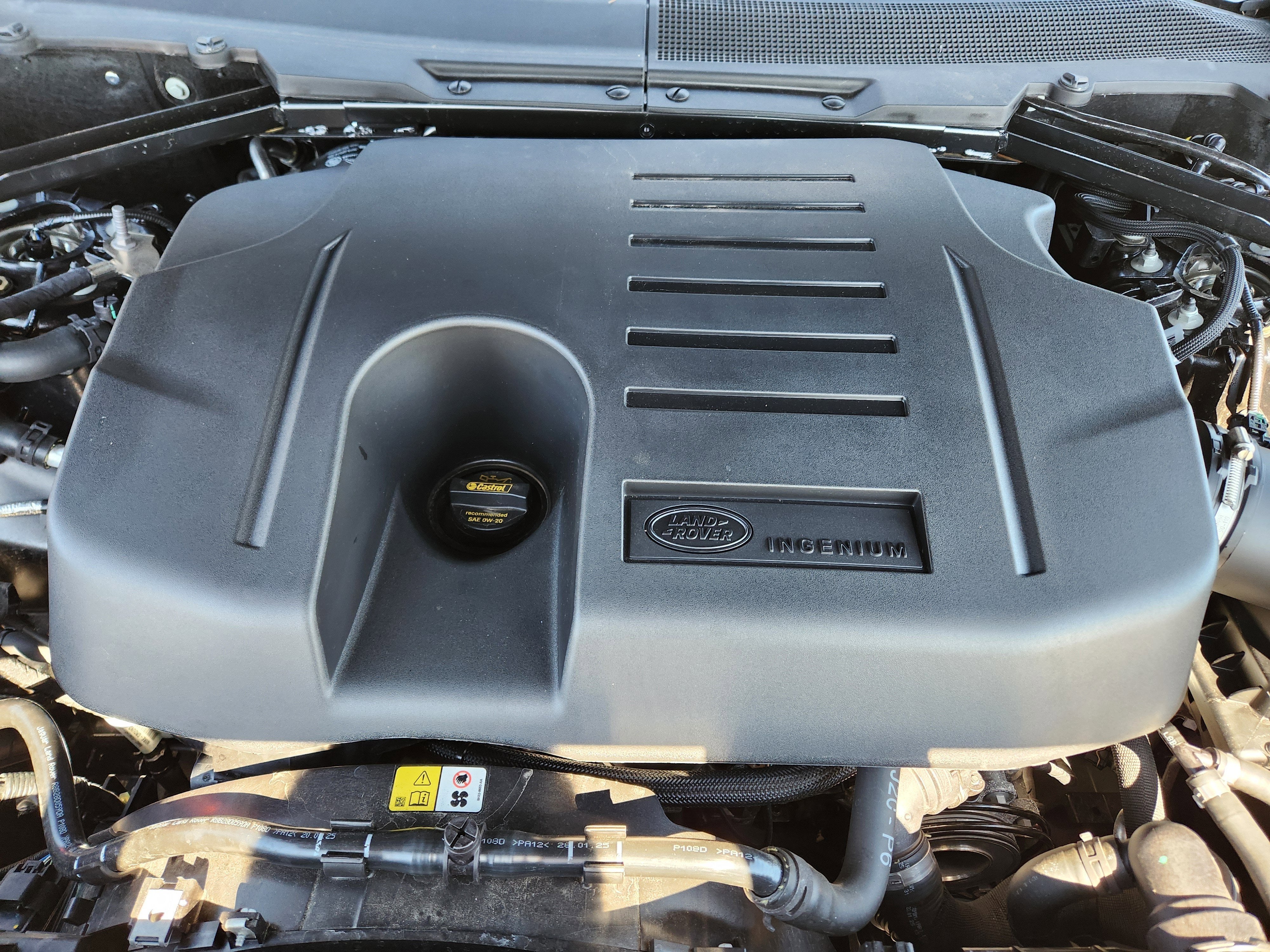 2025 Land Rover Defender S