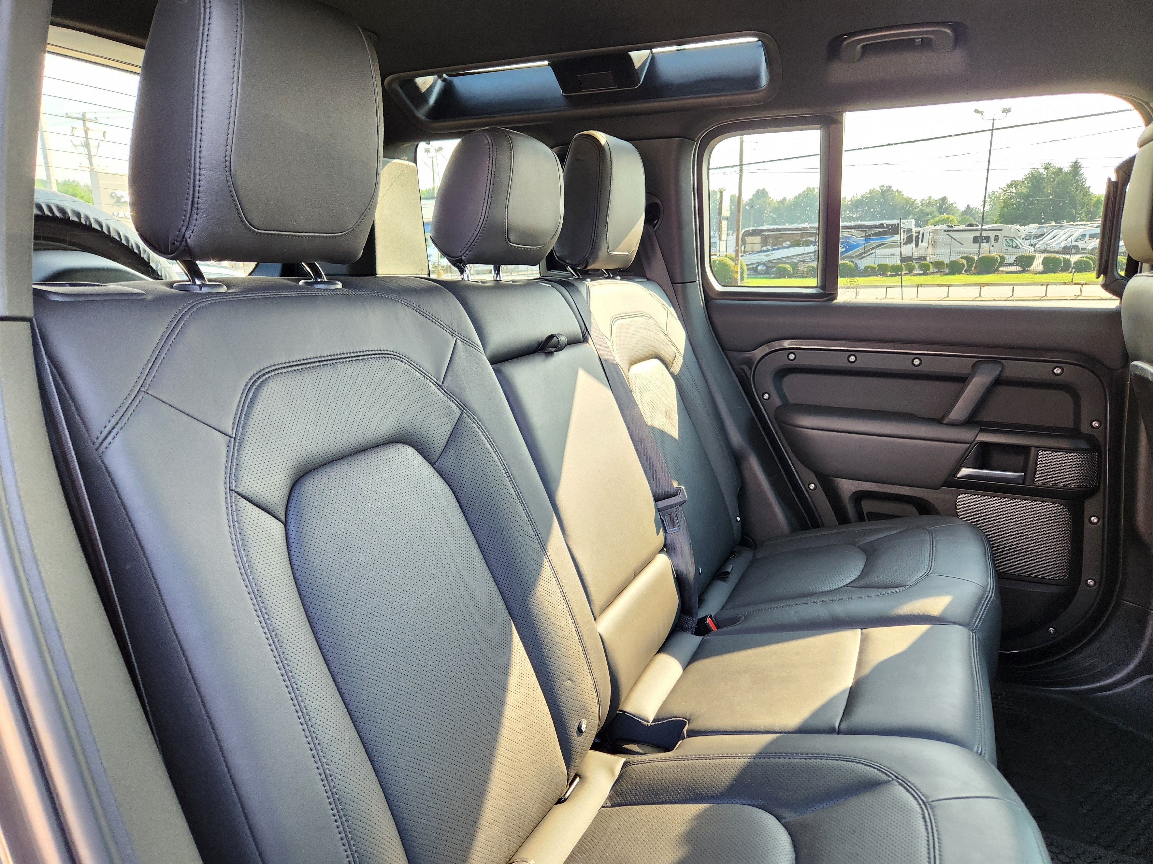 2023 Land Rover Defender 110 Carpathian Edition