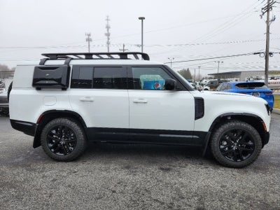 2024 Land Rover Defender 130 Outbound