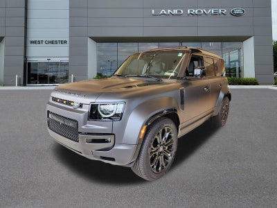 2025 Land Rover Defender OCTA Edition One