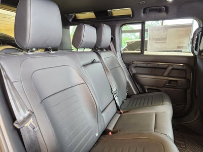 2025 Land Rover Defender OCTA Edition One