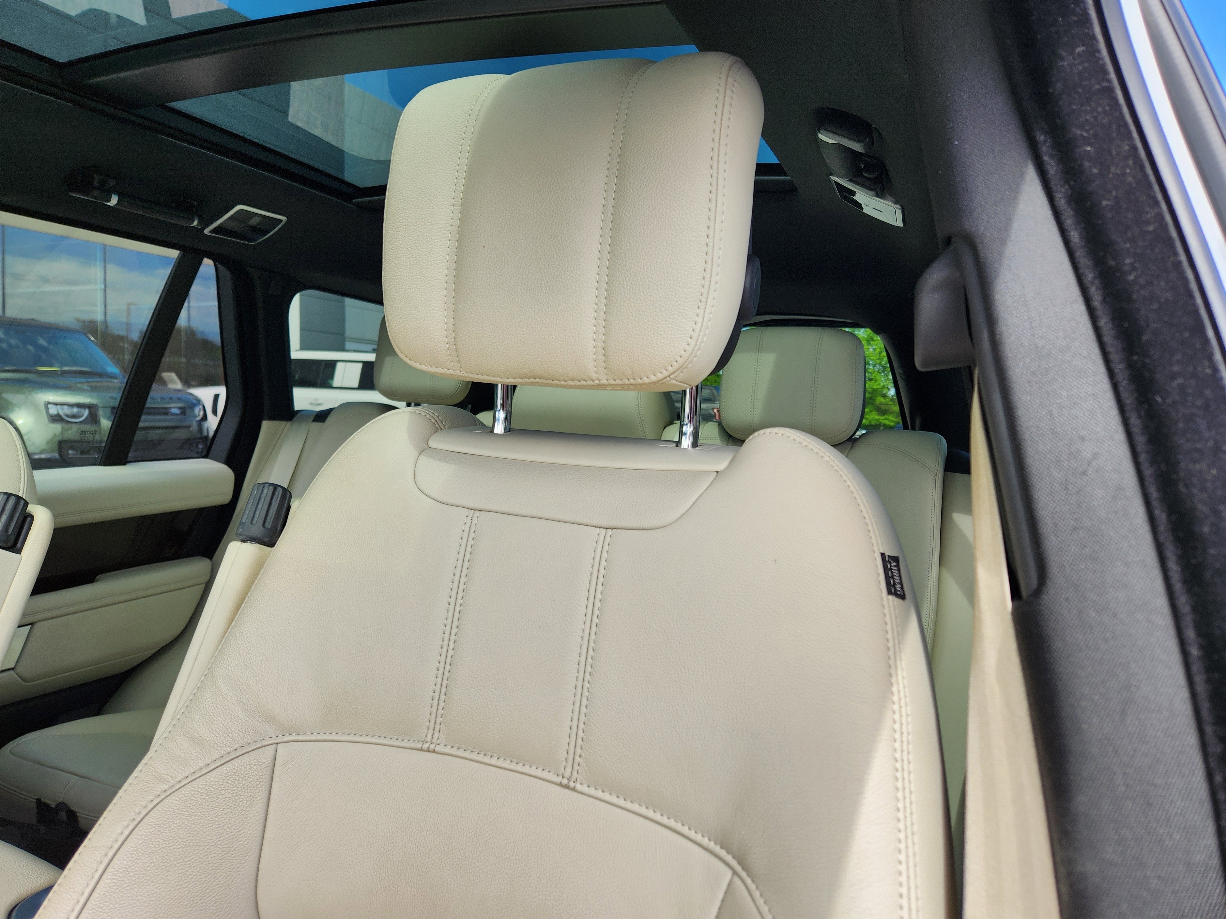2020 Land Rover Range Rover Base