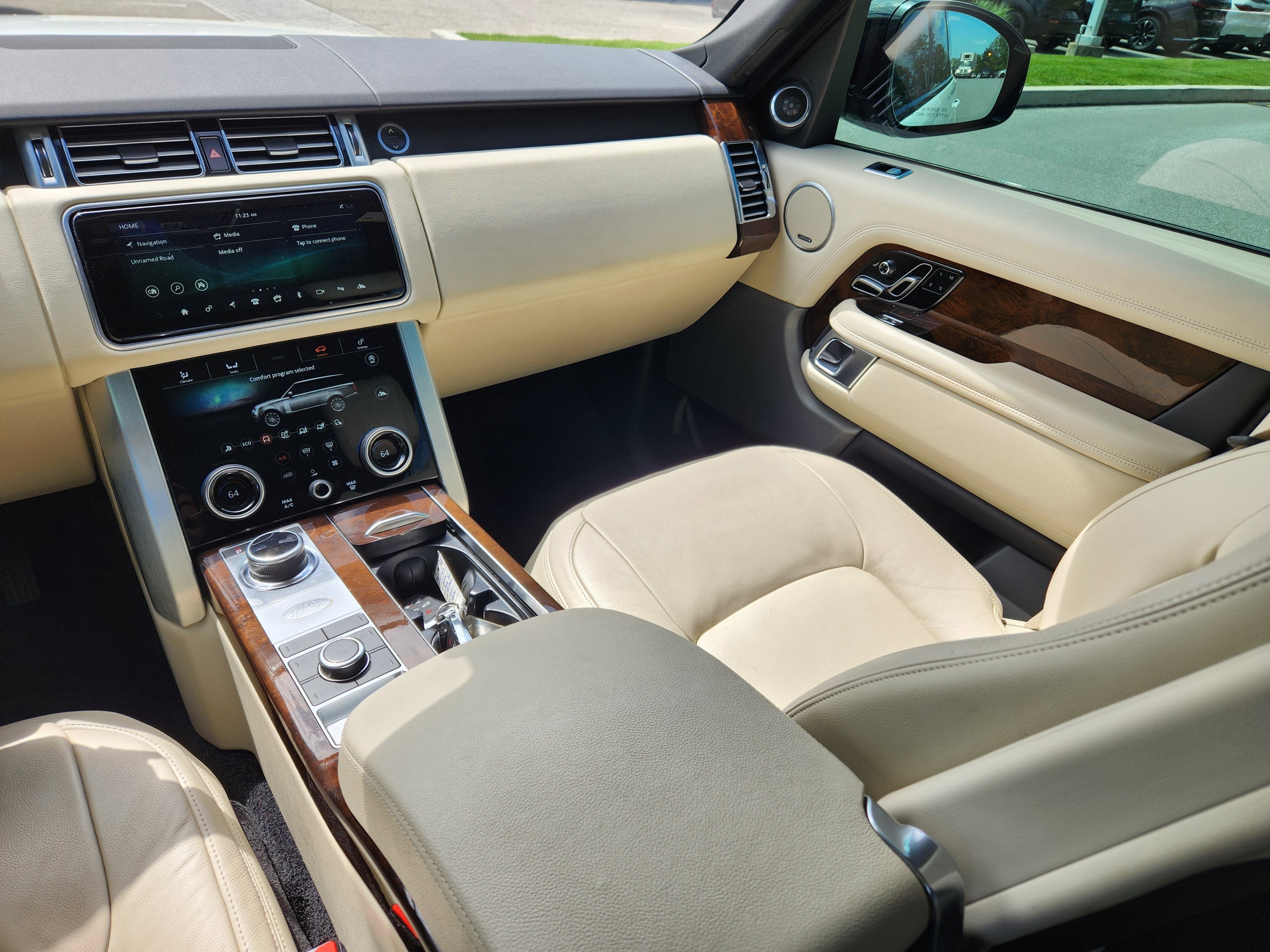 2020 Land Rover Range Rover Base