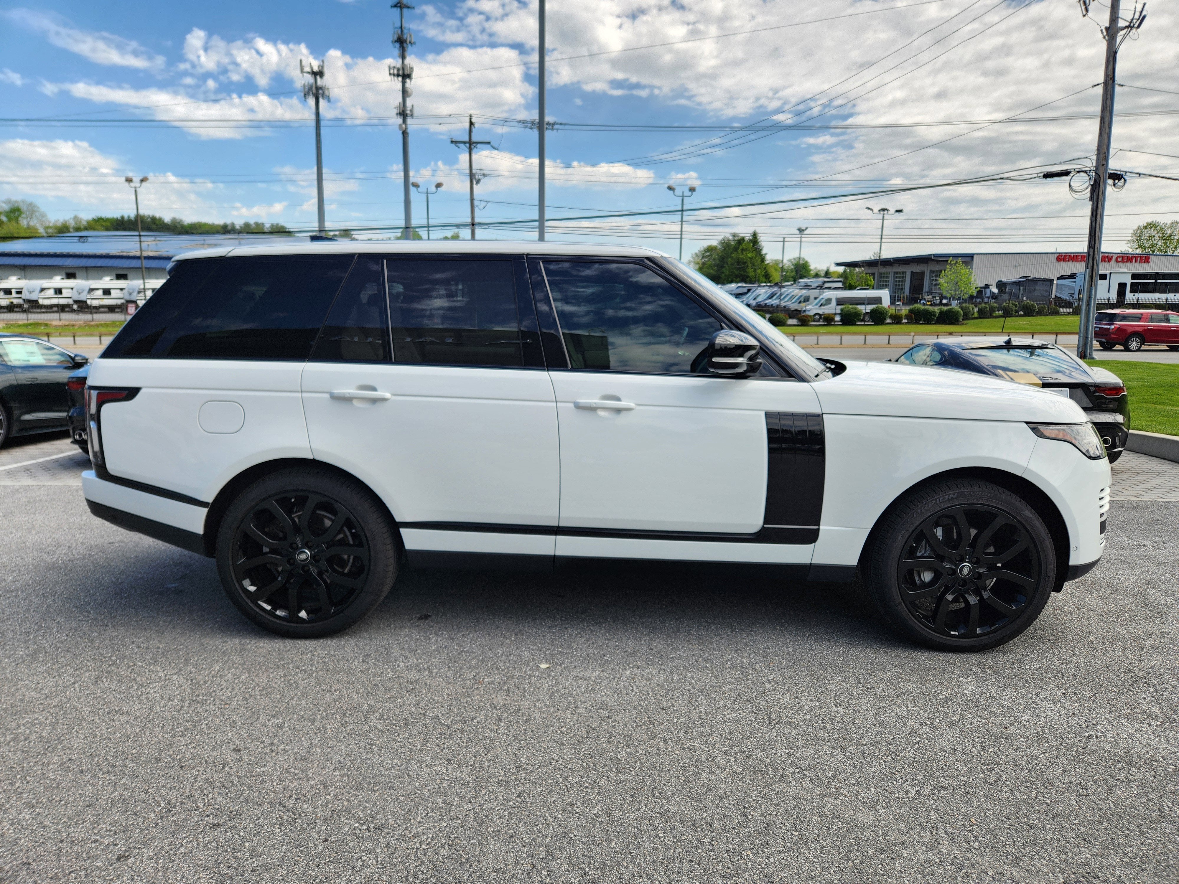 2020 Land Rover Range Rover Base