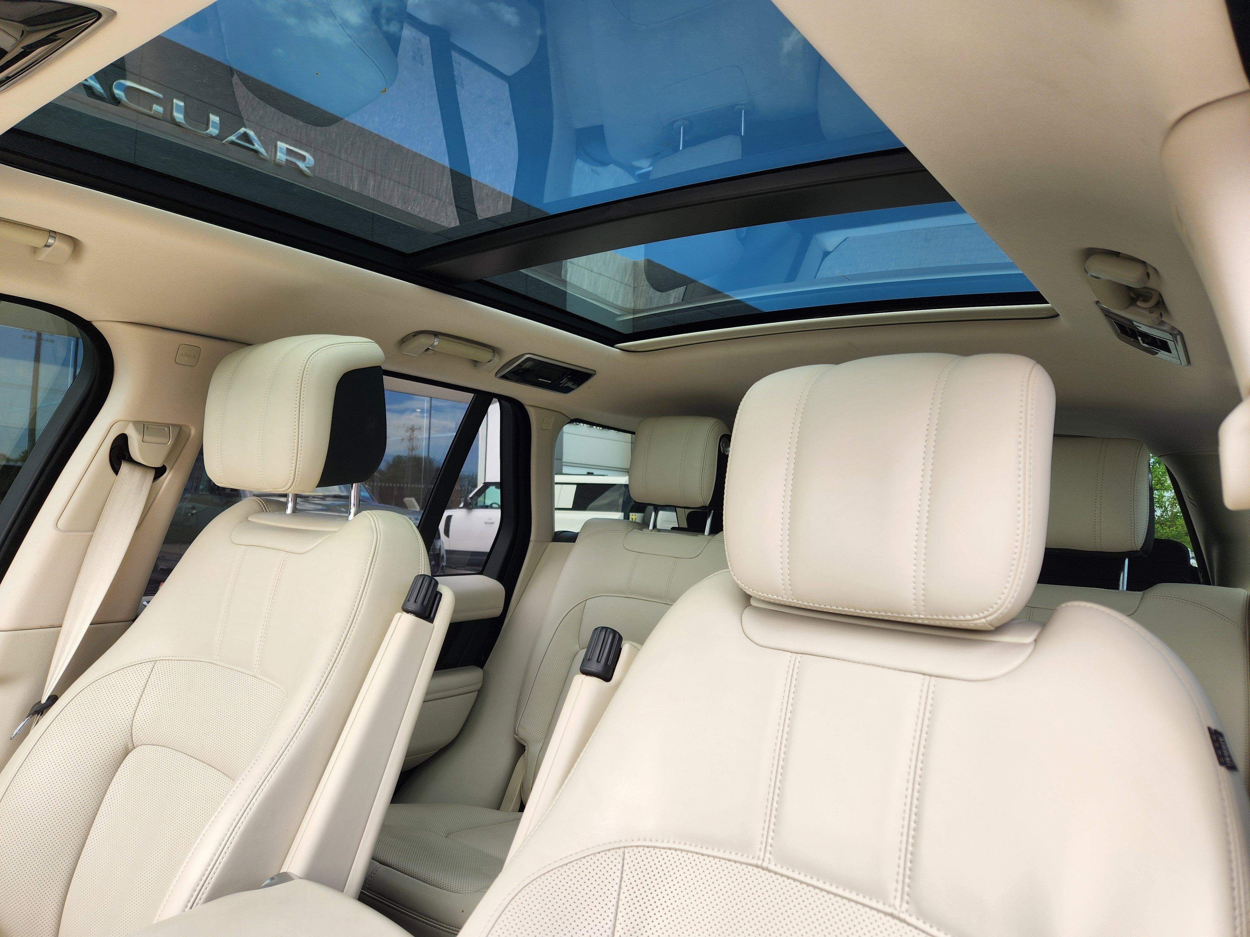 2022 Land Rover Range Rover Westminster