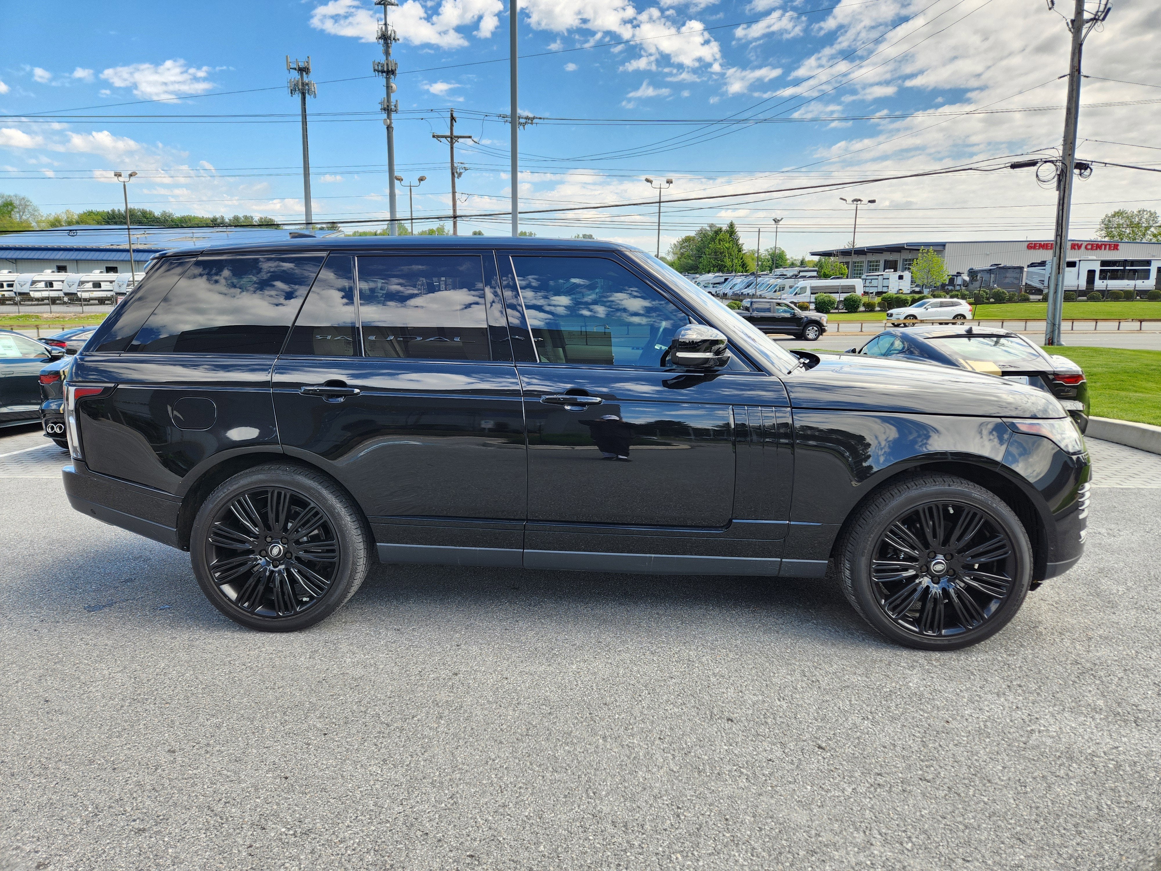 2019 Land Rover Range Rover 3.0L V6 Supercharged HSE