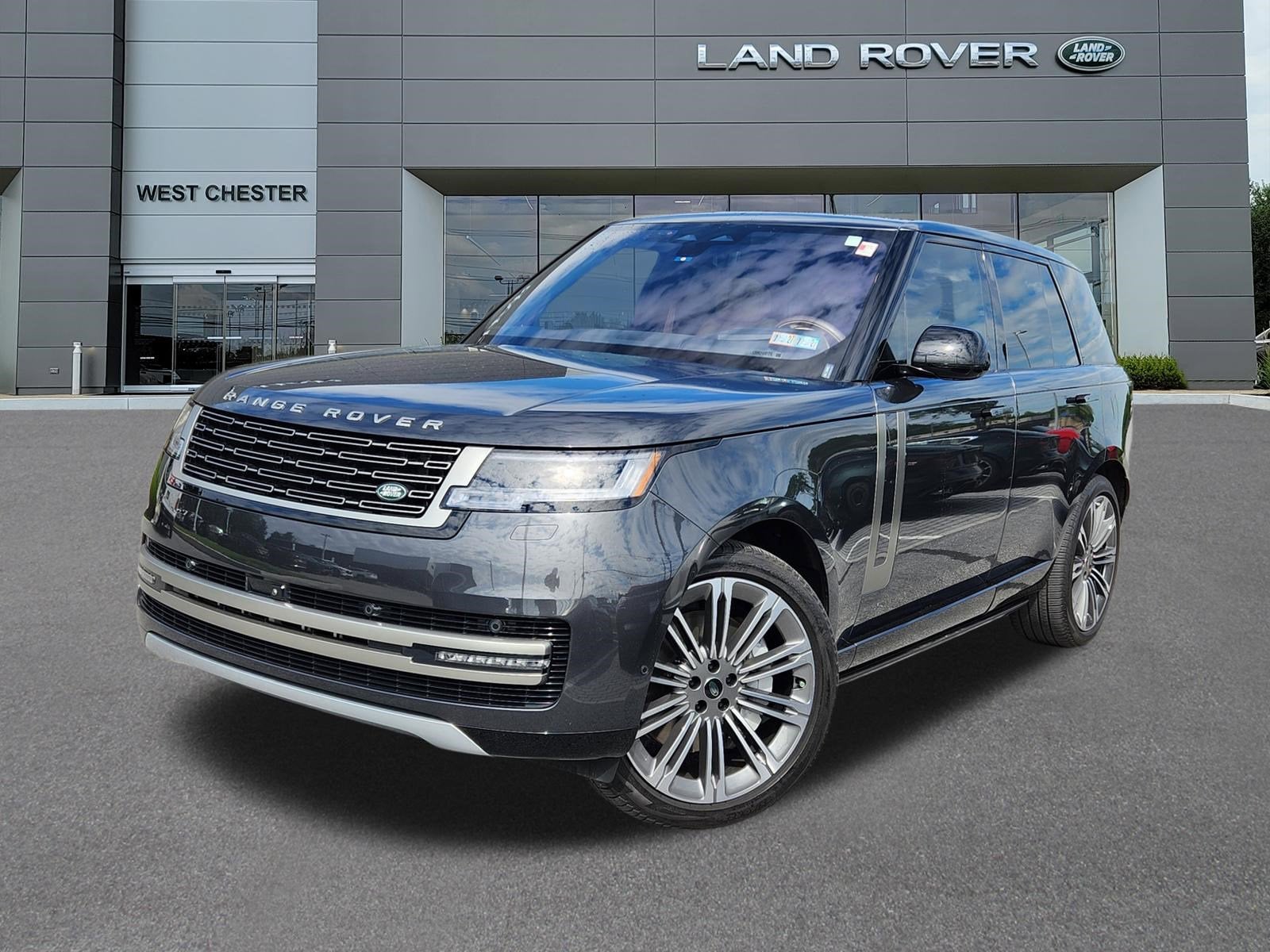 2023 Land Rover Range Rover SE