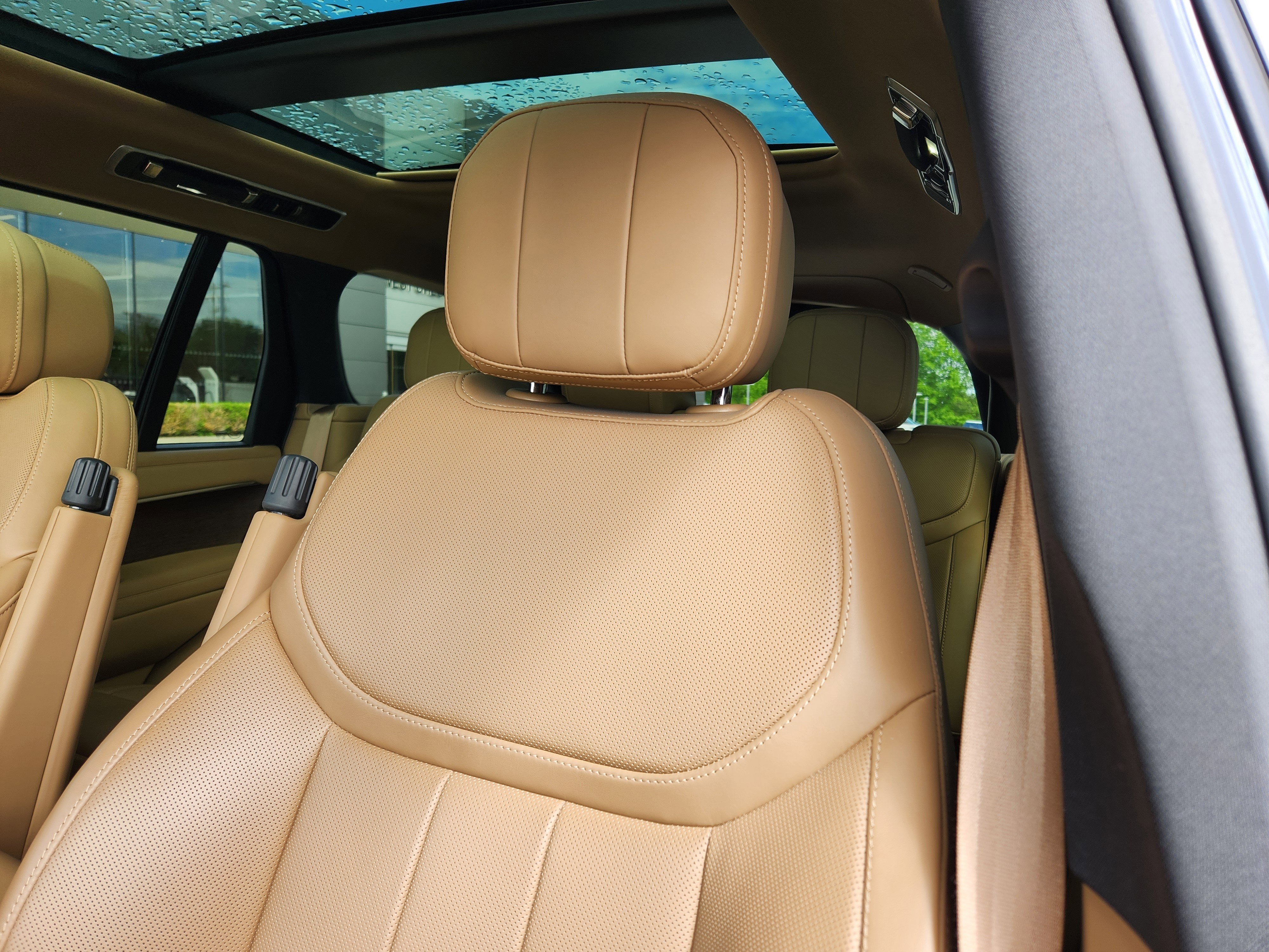 2023 Land Rover Range Rover SE