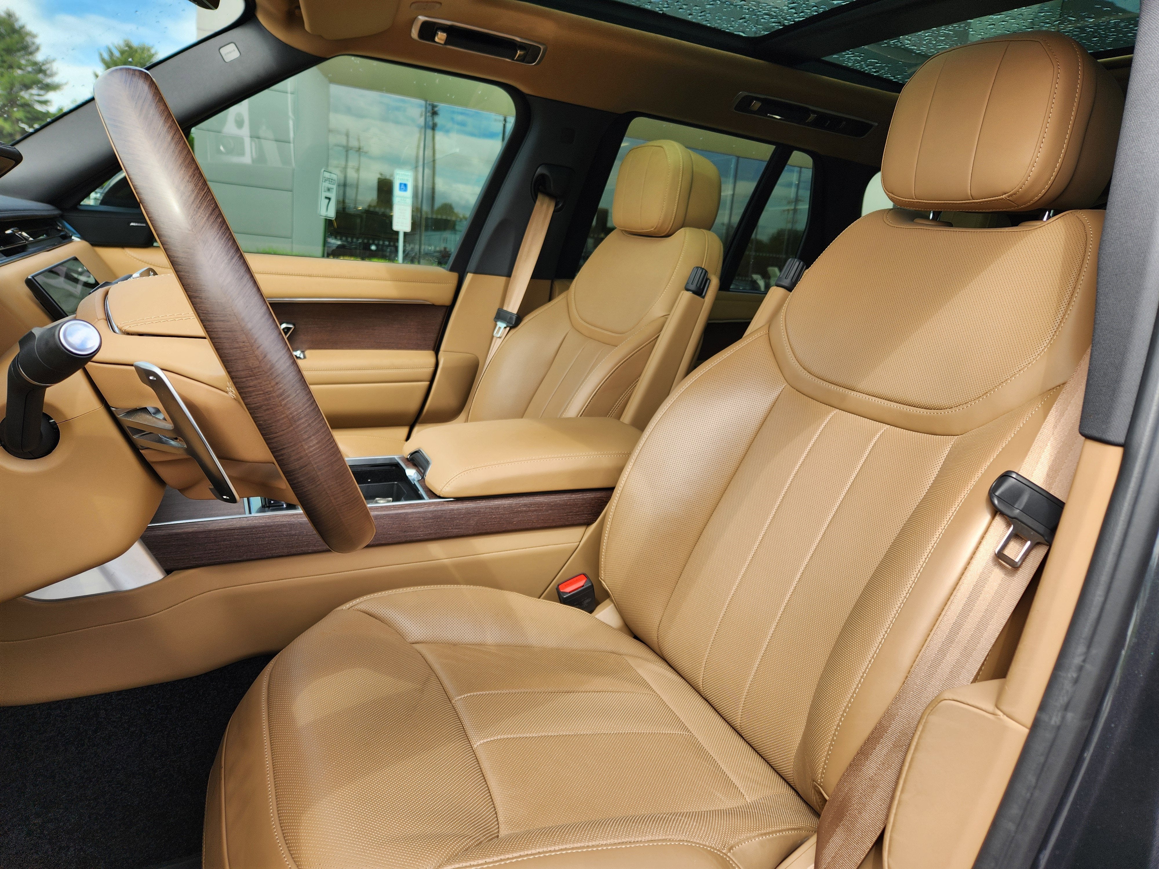 2023 Land Rover Range Rover SE