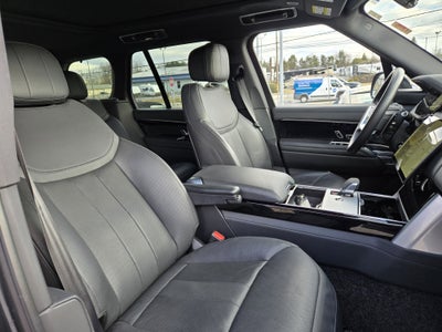 2024 Land Rover Range Rover SE