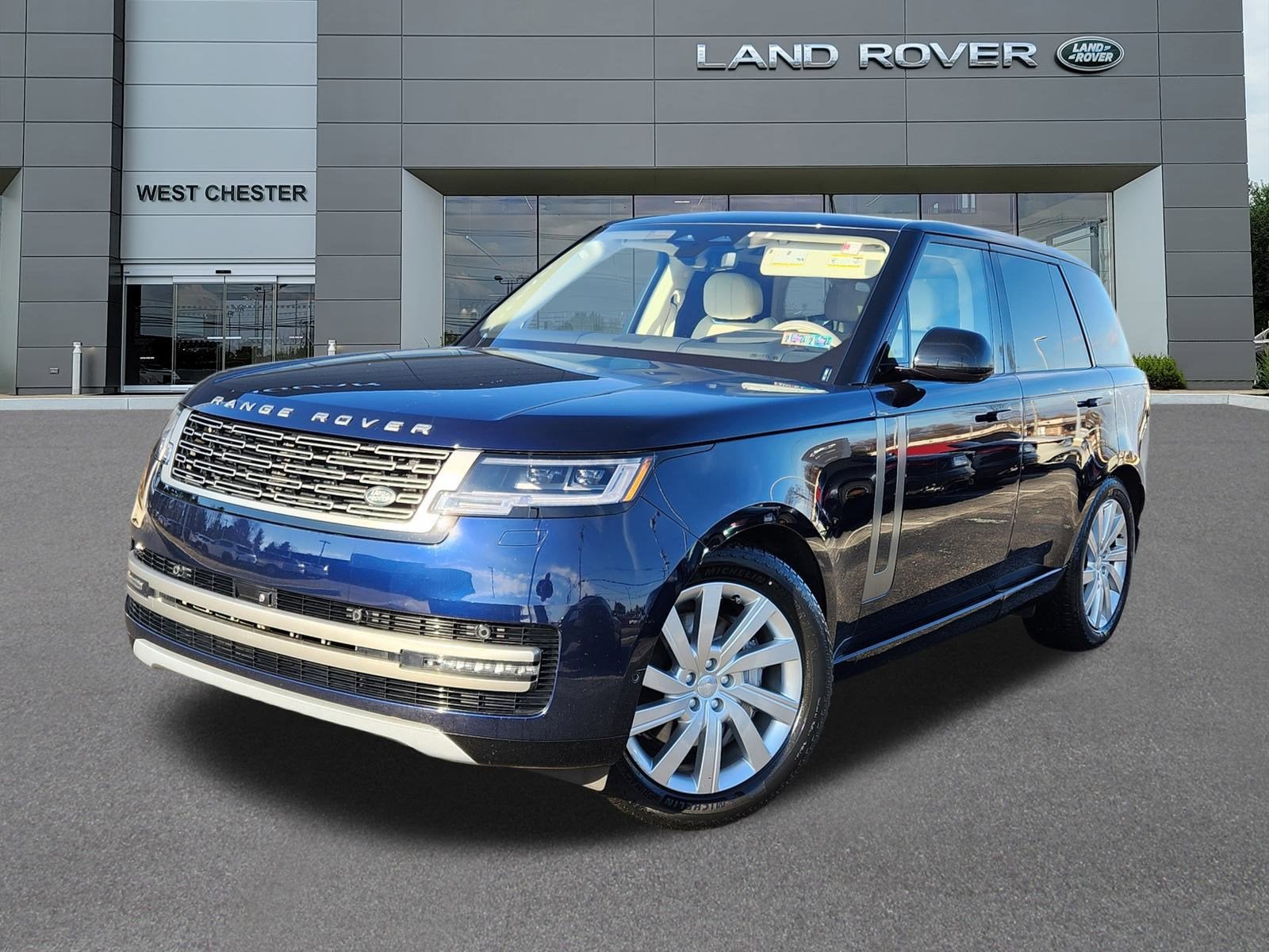 2023 Land Rover Range Rover SE