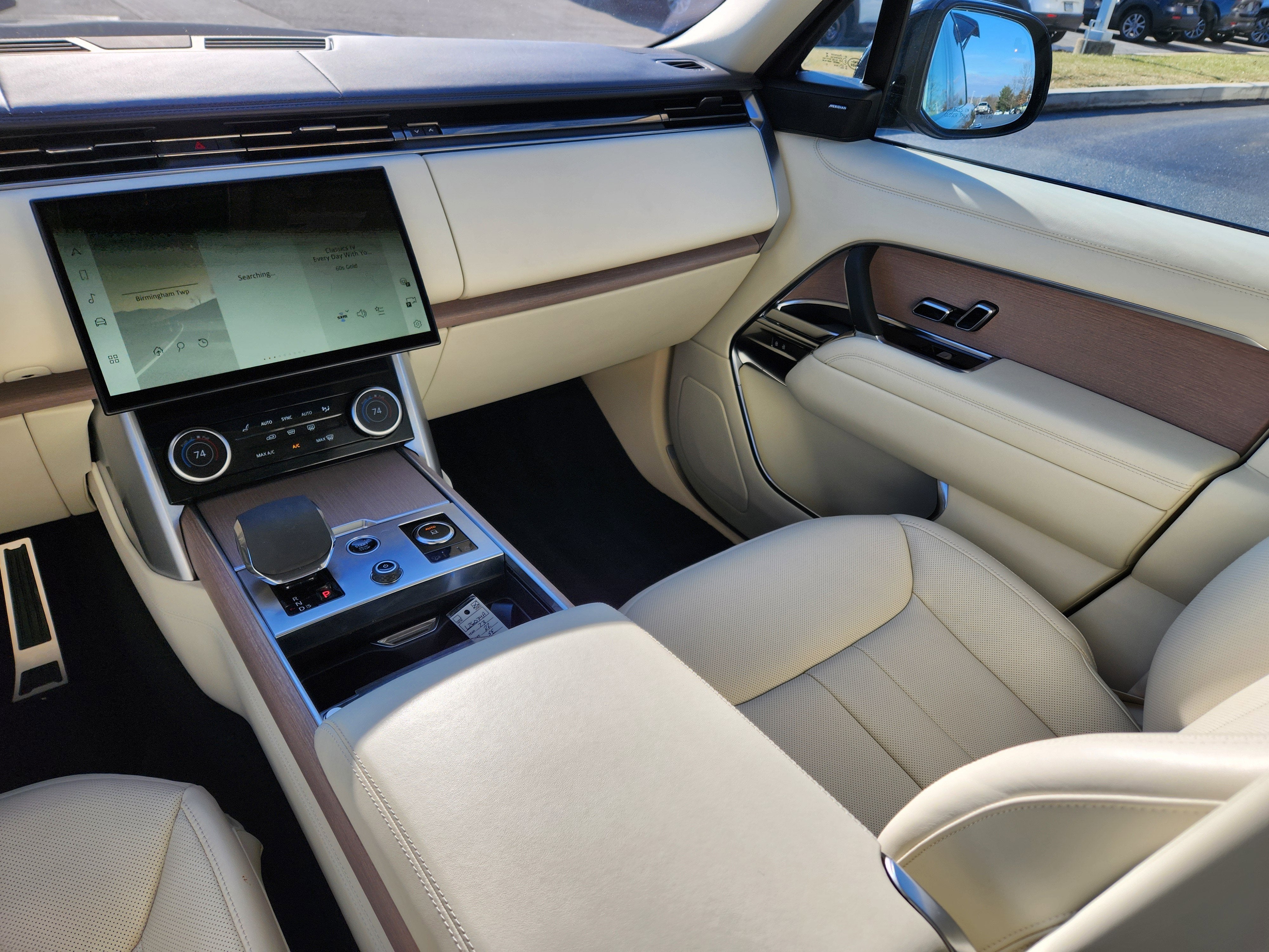 2023 Land Rover Range Rover SE