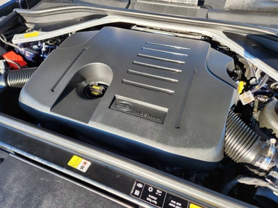 2023 Land Rover Range Rover SE