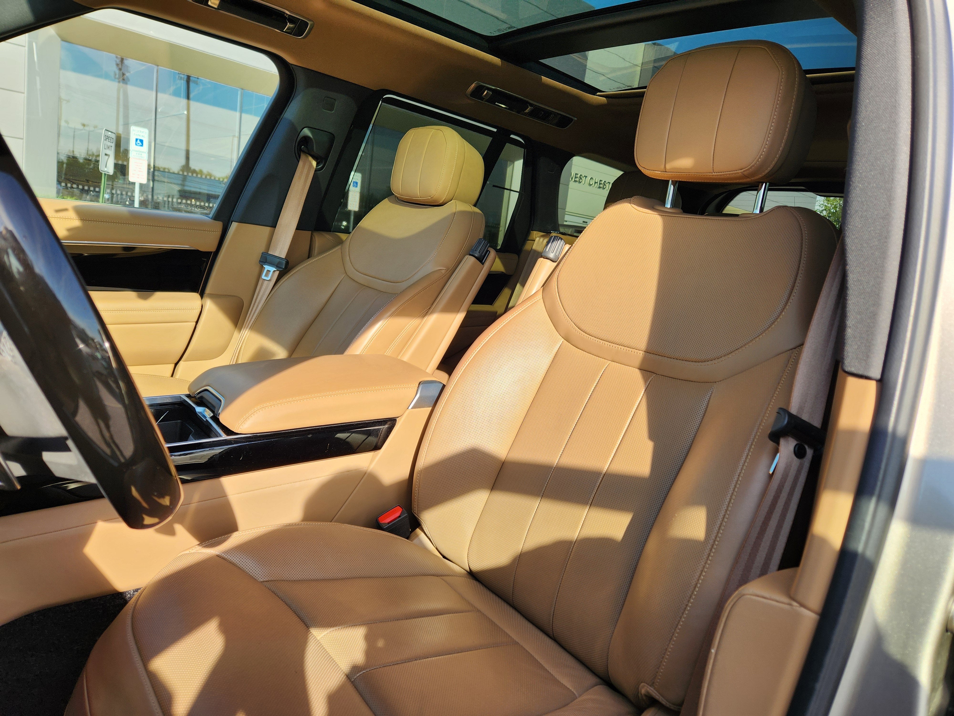 2024 Land Rover Range Rover SE